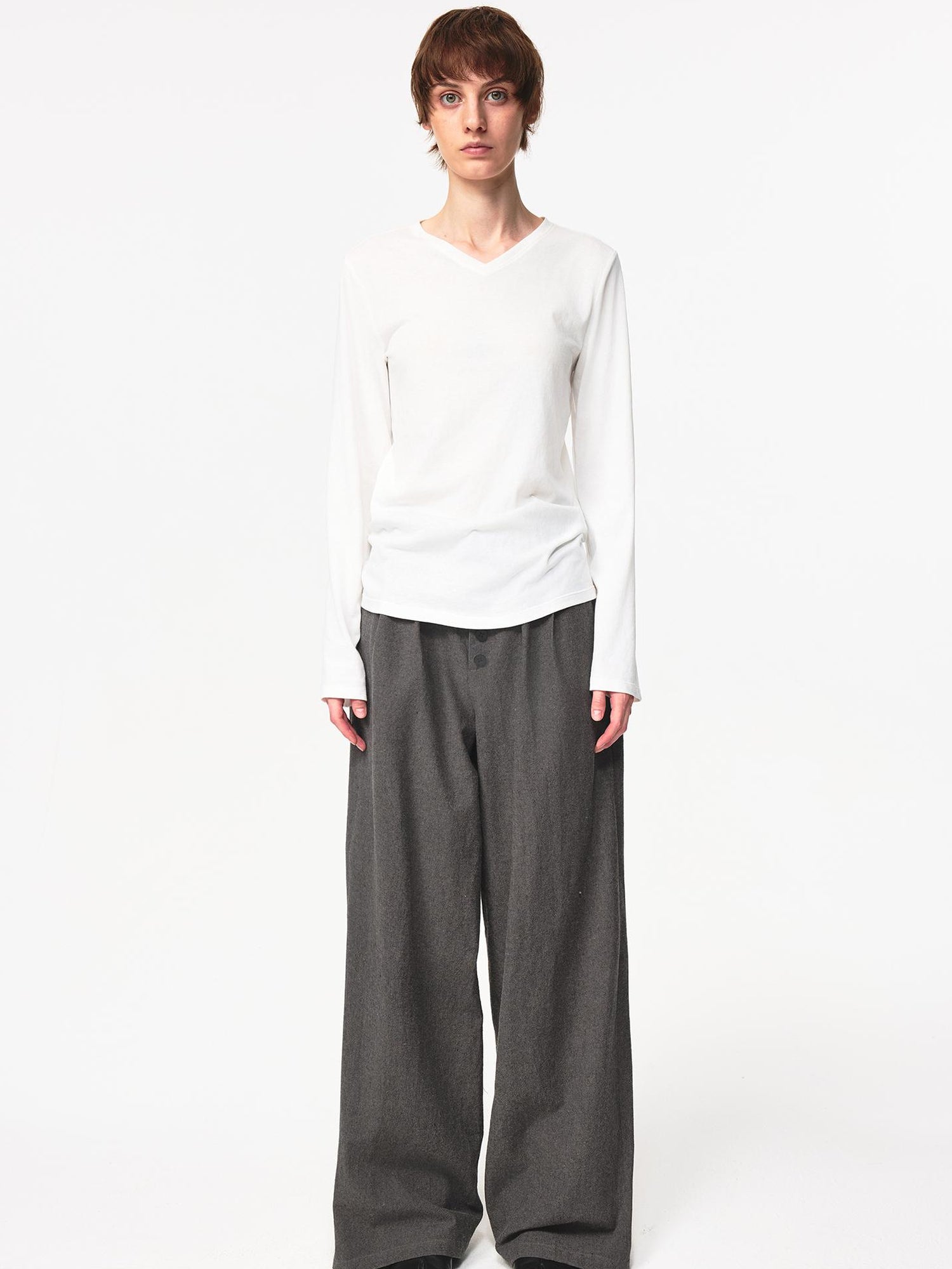 Northbutsouth Lightweight Bamboo Cotton V-Neck Relaxed Fit Tee