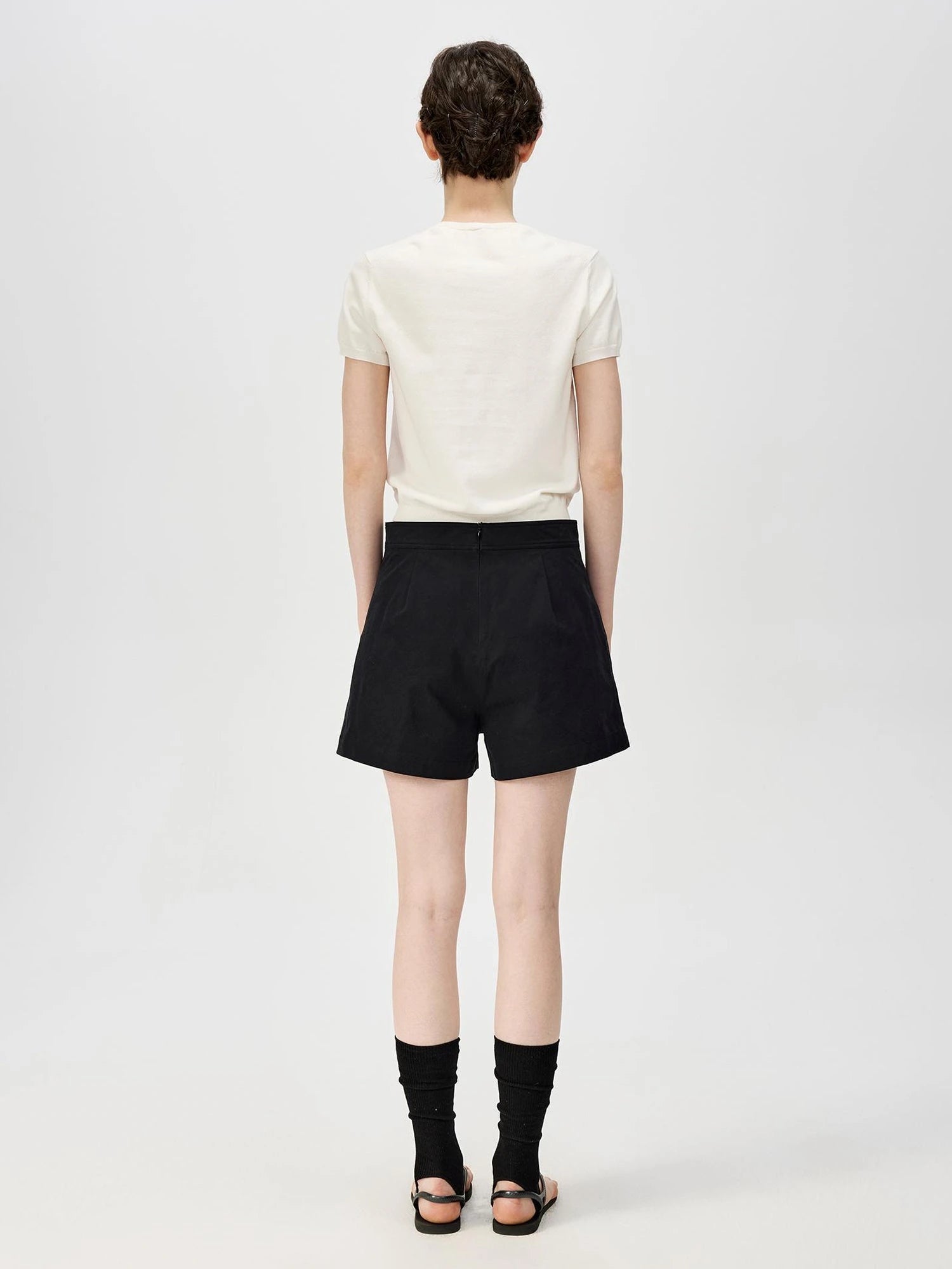 Lightweight Knit T-shirt In Multiple Colors