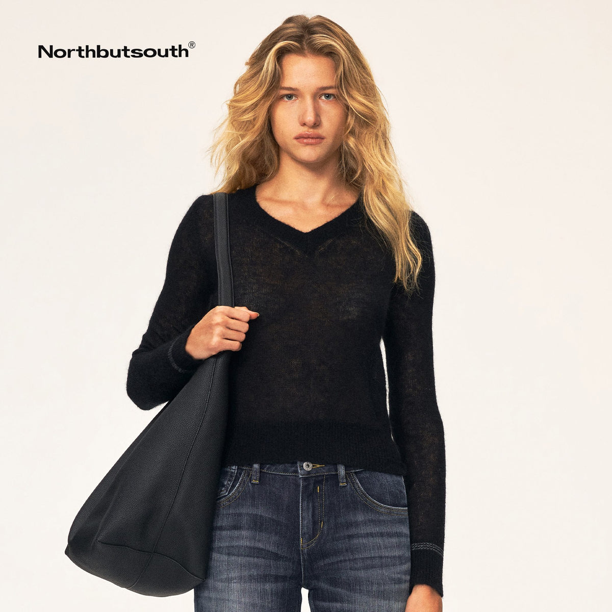 Northbutsouth_Lightweight_Ribbed_Color_Block_V-neck_Women&