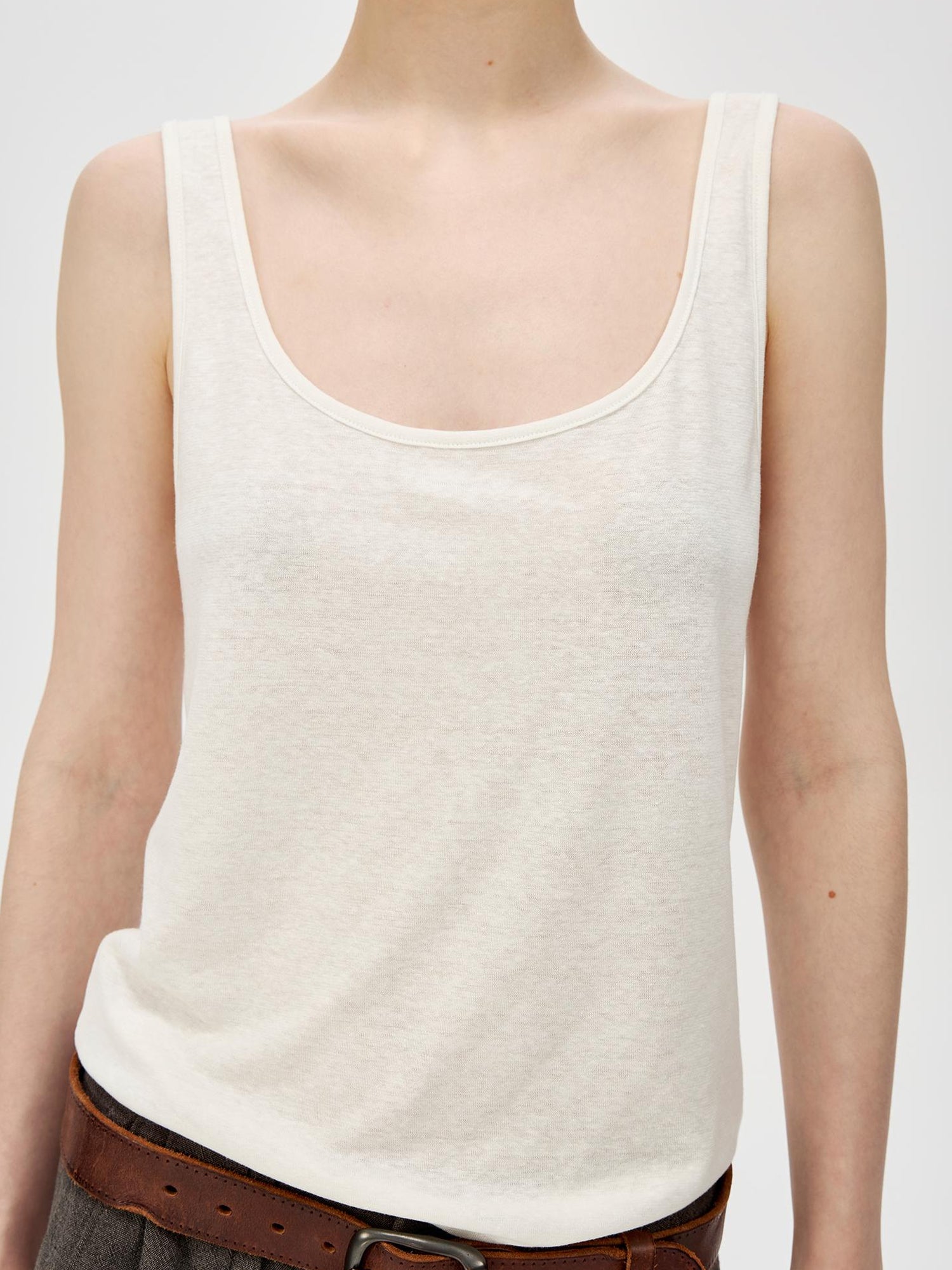 Northbutsouth Lightweight U Neck Linen Blend Relaxed Holiday Vest