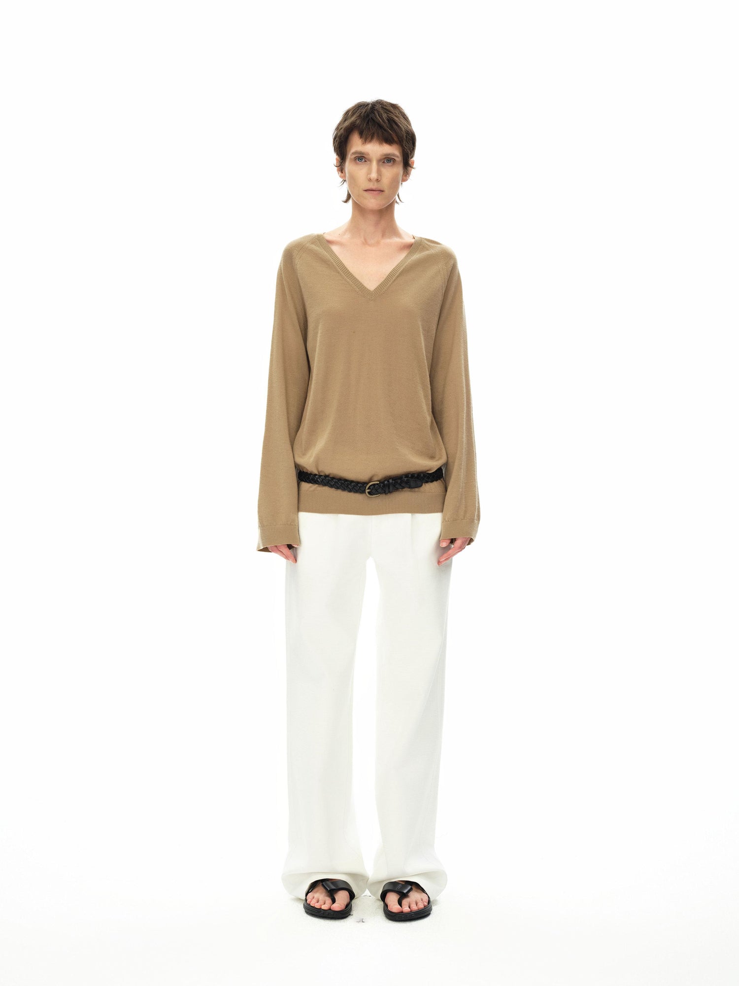 Northbutsouth Lightweight Wool V-Neck Loose Knit Sweater