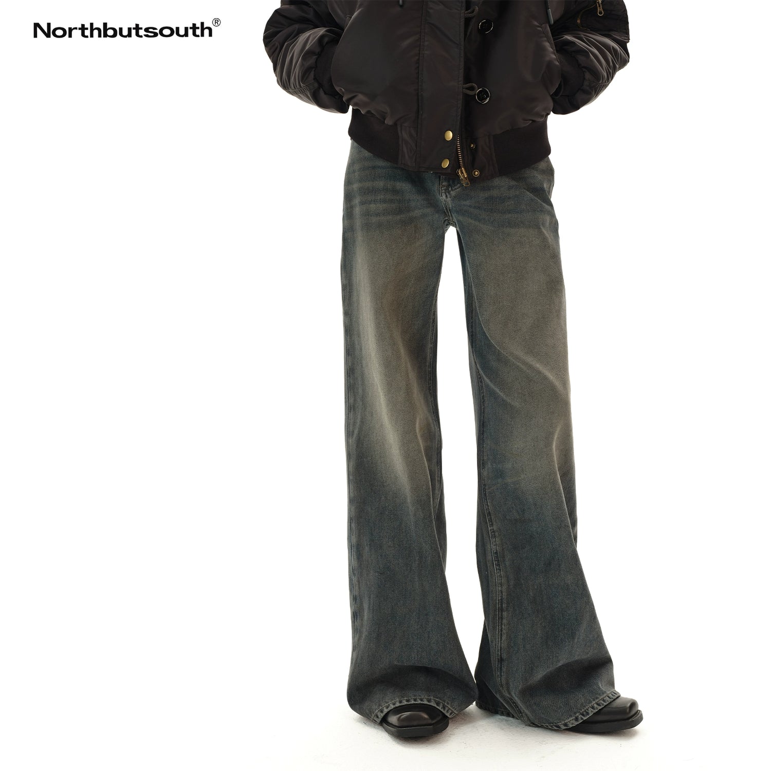 Northbutsouth Low Rise Flared Distressed Vintage Wash Jeans MISSTT