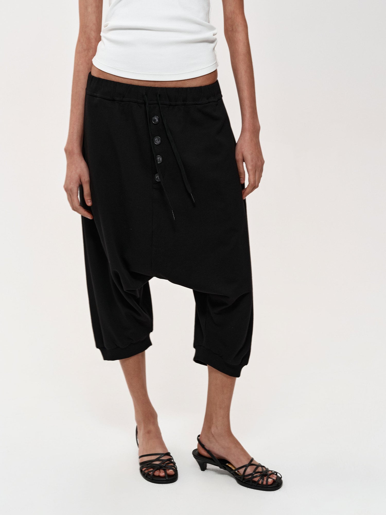 Northbutsouth Multi Button Drawstring Drop Crotch Casual Shorts