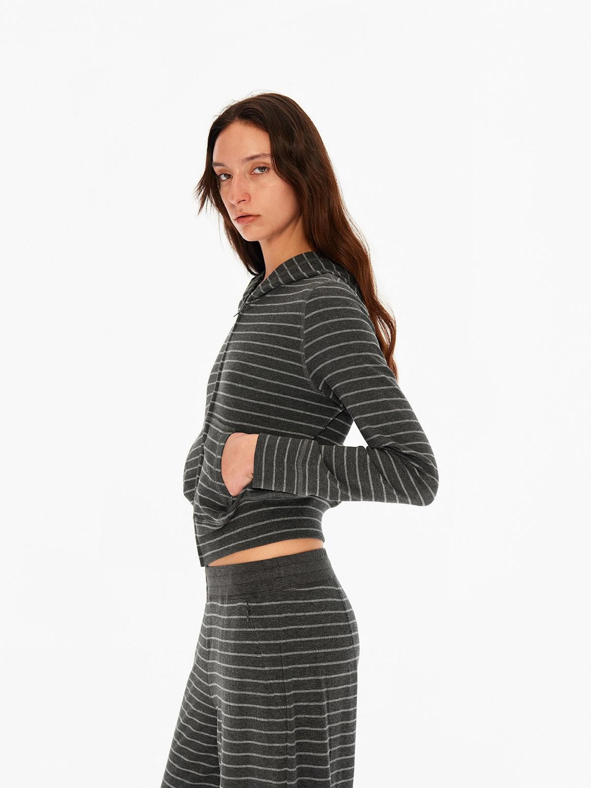 Northbutsouth Multicolor Slim Fit High Stretch Hooded Cropped Women&