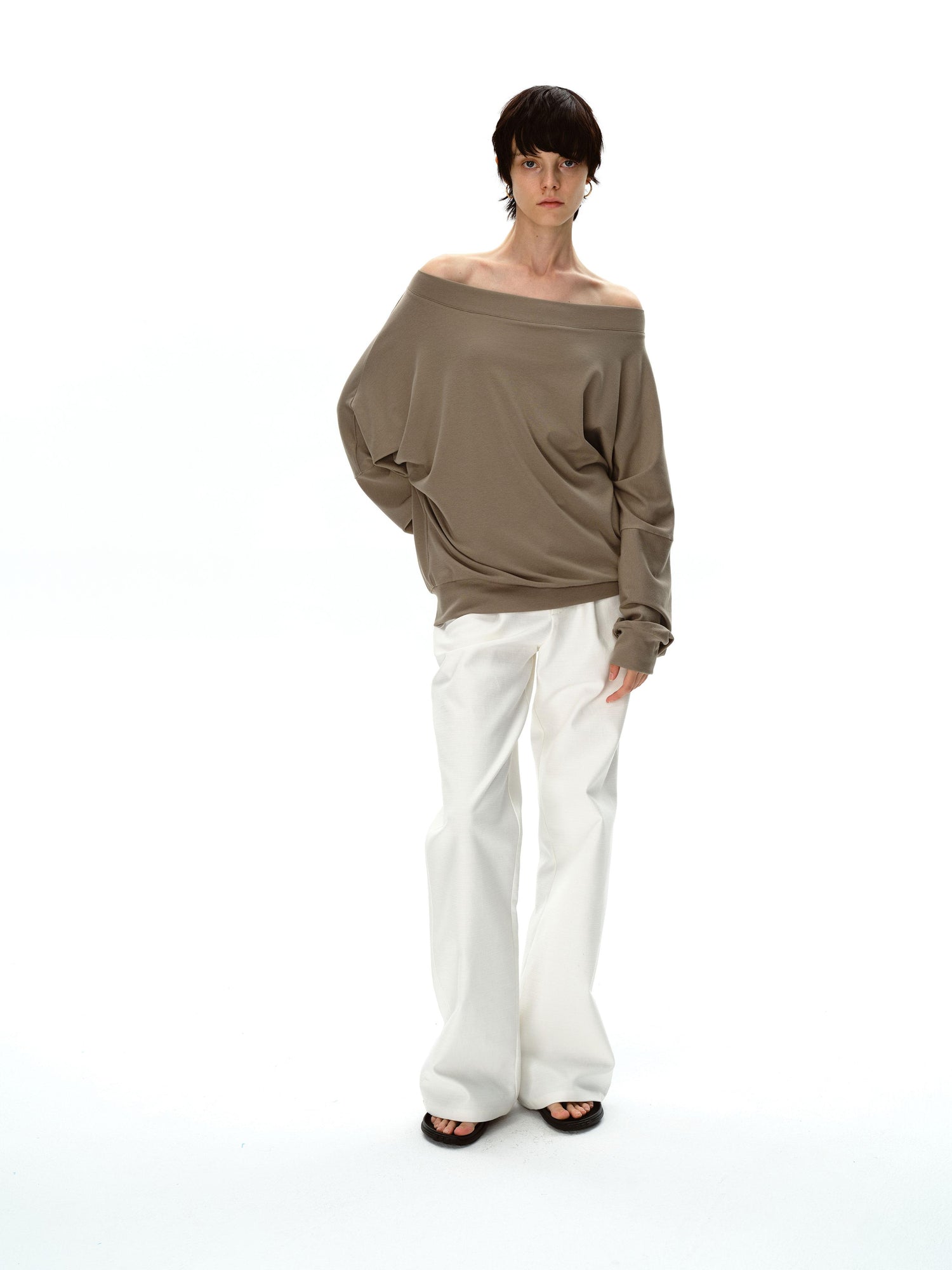 Northbutsouth Oblique Shoulder Batwing Sleeve Stacked Top