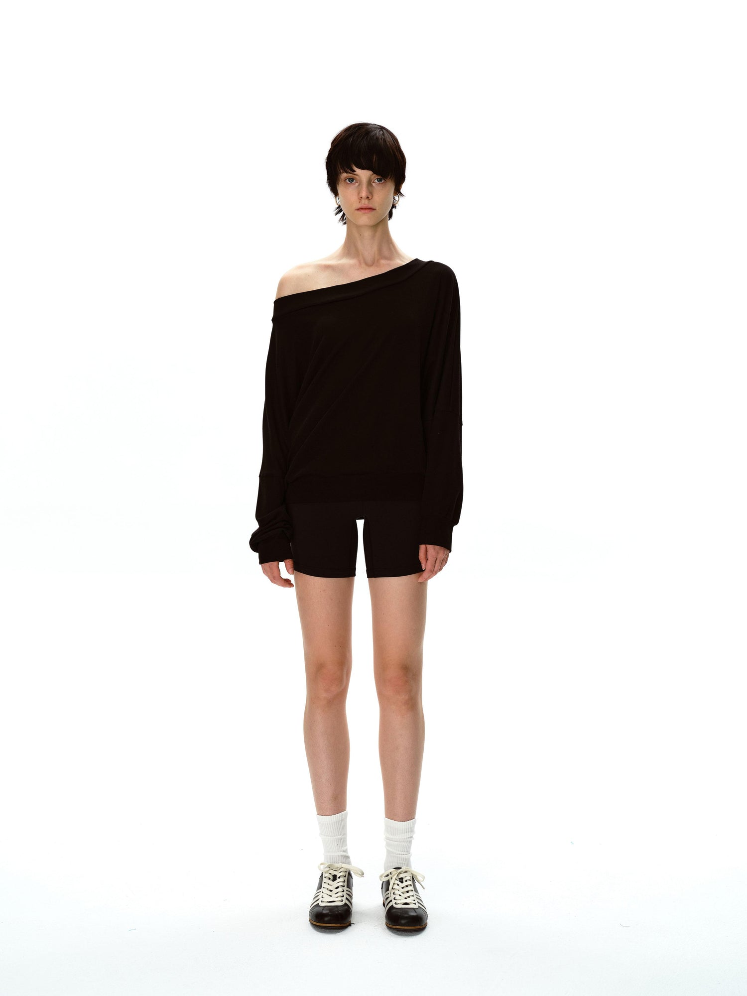 Northbutsouth Oblique Shoulder Batwing Sleeve Stacked Top