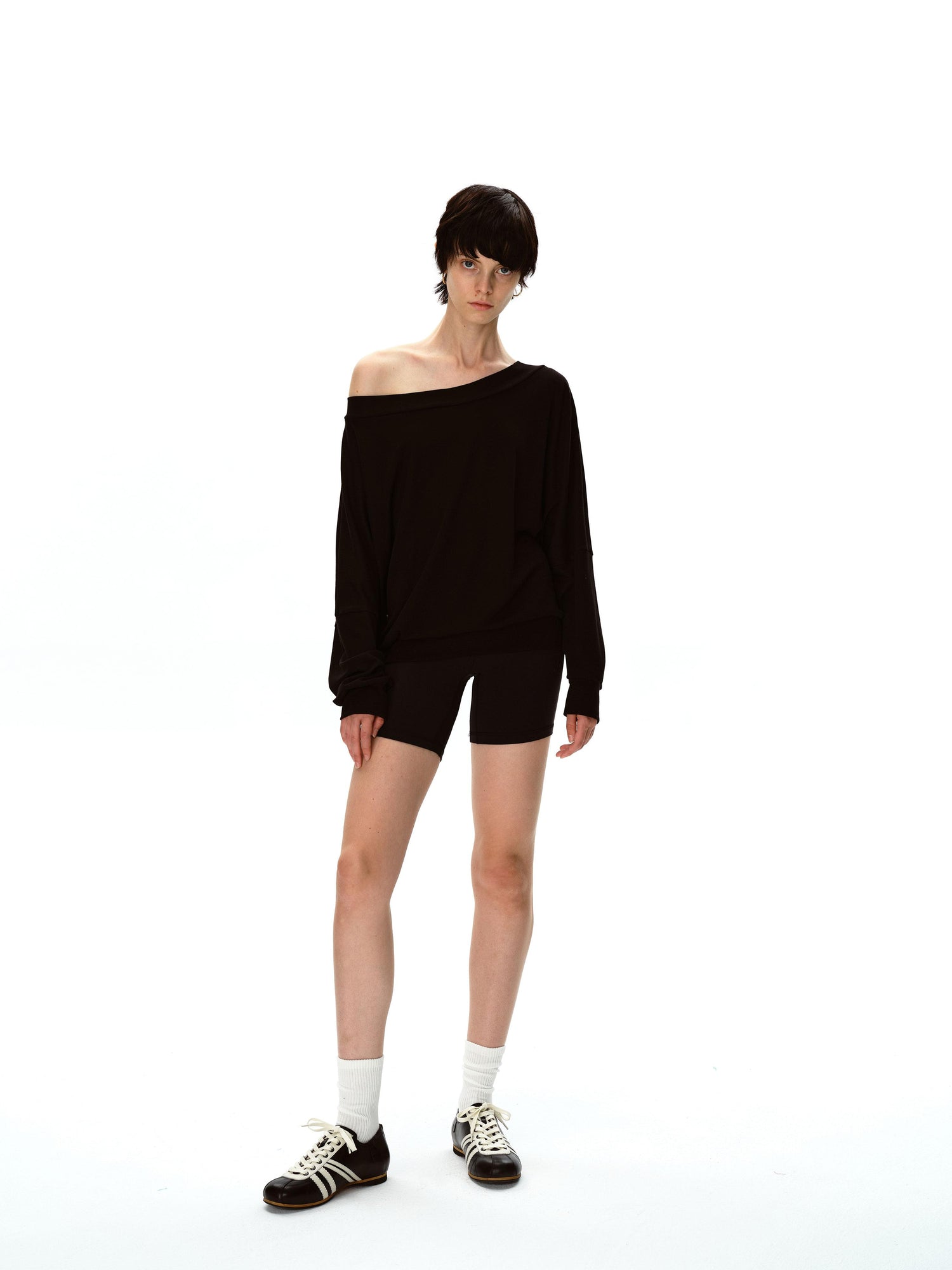 Northbutsouth Oblique Shoulder Batwing Sleeve Stacked Top