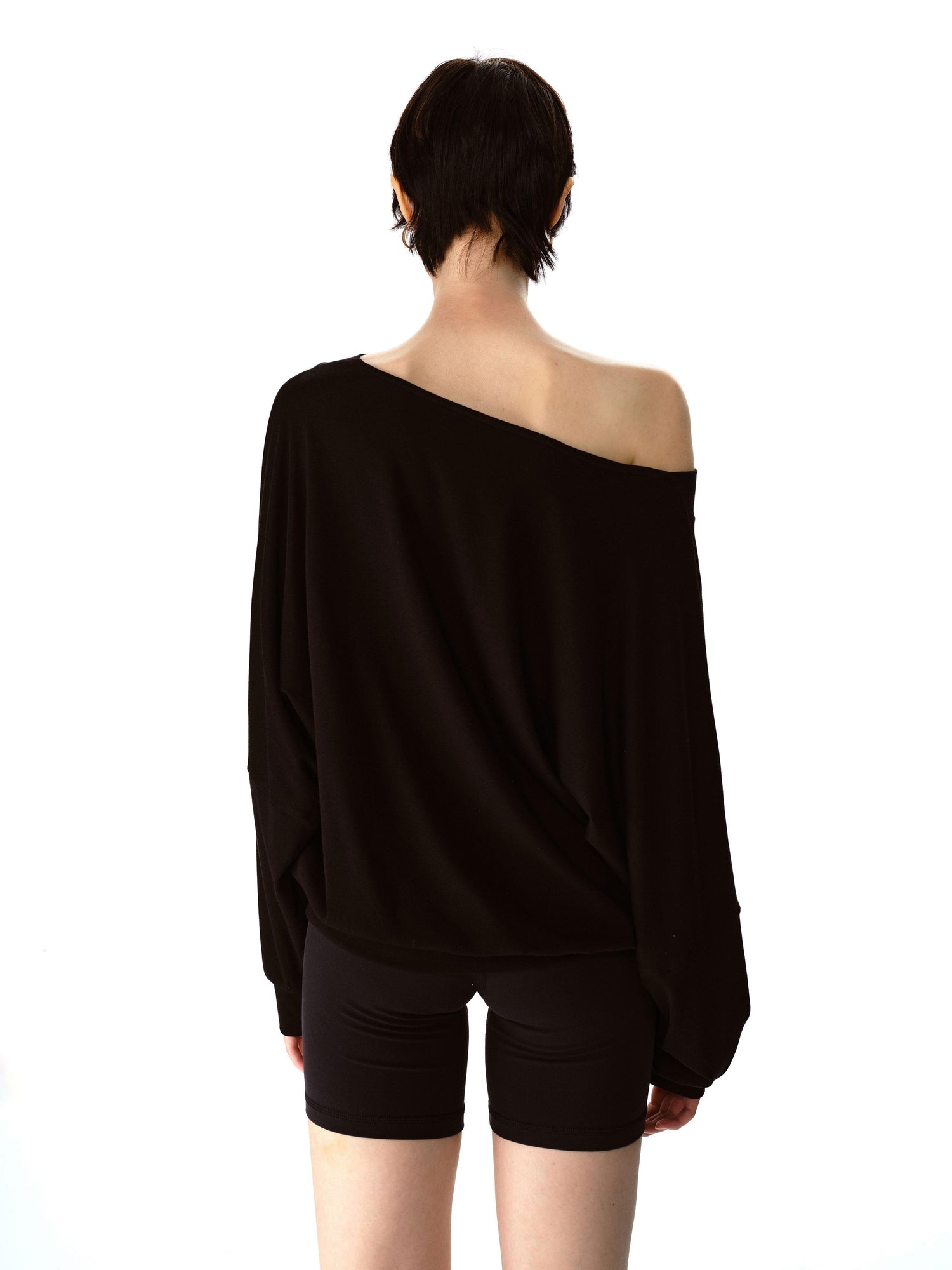 Northbutsouth Oblique Shoulder Batwing Sleeve Stacked Top