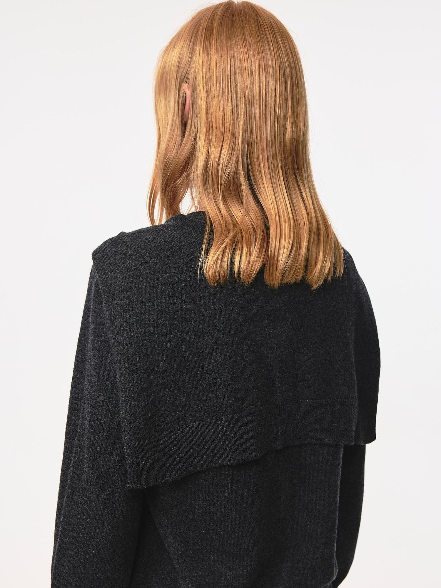 Northbutsouth Pure Wool Two Tone Round Neck Knit Cardigan