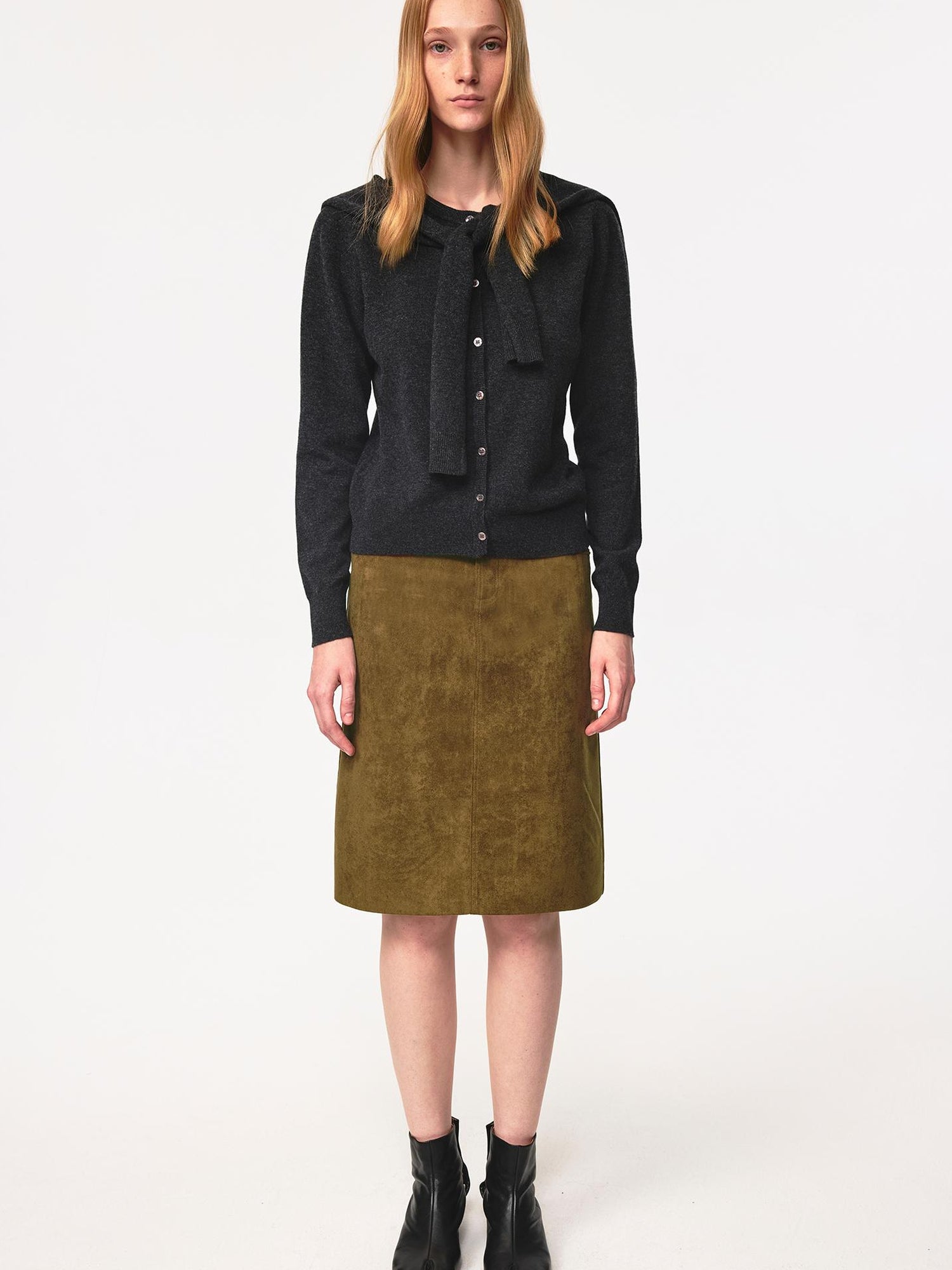 Northbutsouth Pure Wool Two Tone Round Neck Knit Cardigan