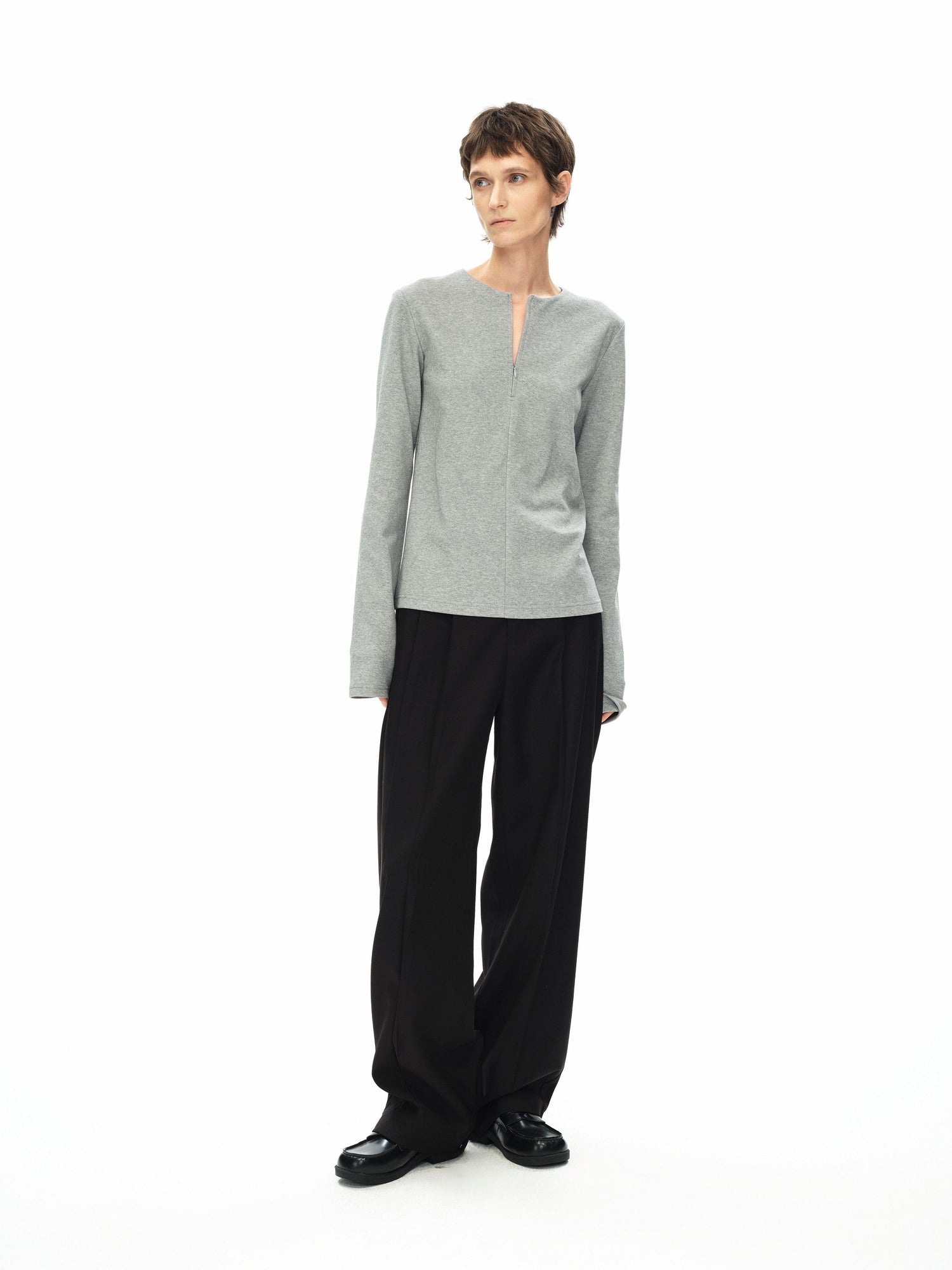 Northbutsouth Round Neck Semi Zip Layering Top