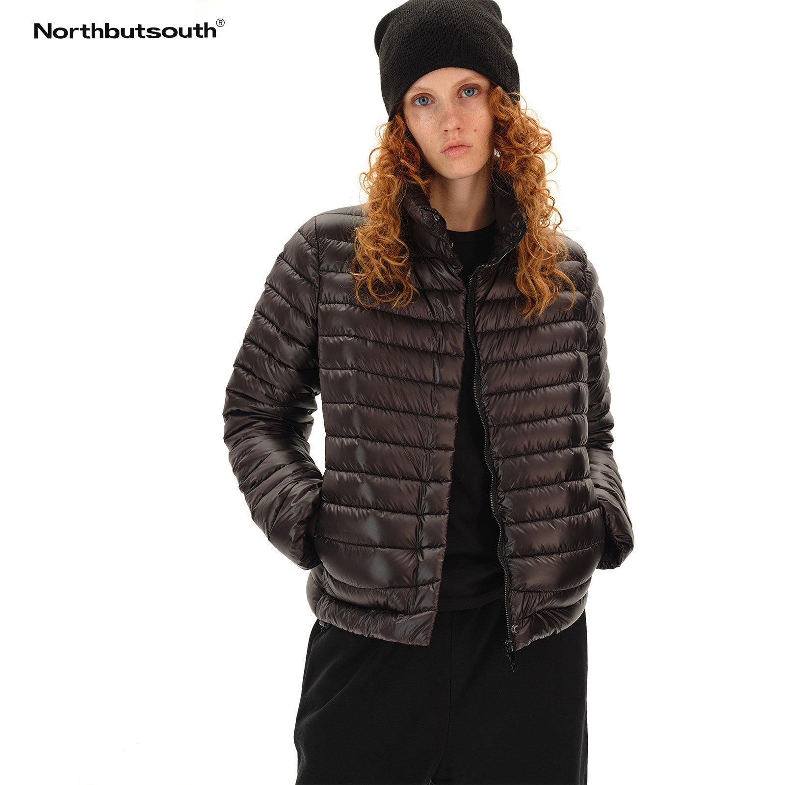 Northbutsouth_Space_Ribbed_Stand_Collar_Women&