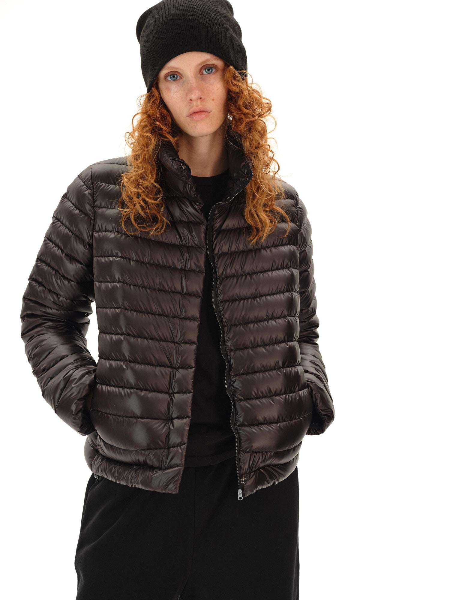Northbutsouth Space Ribbed Stand Collar Women&