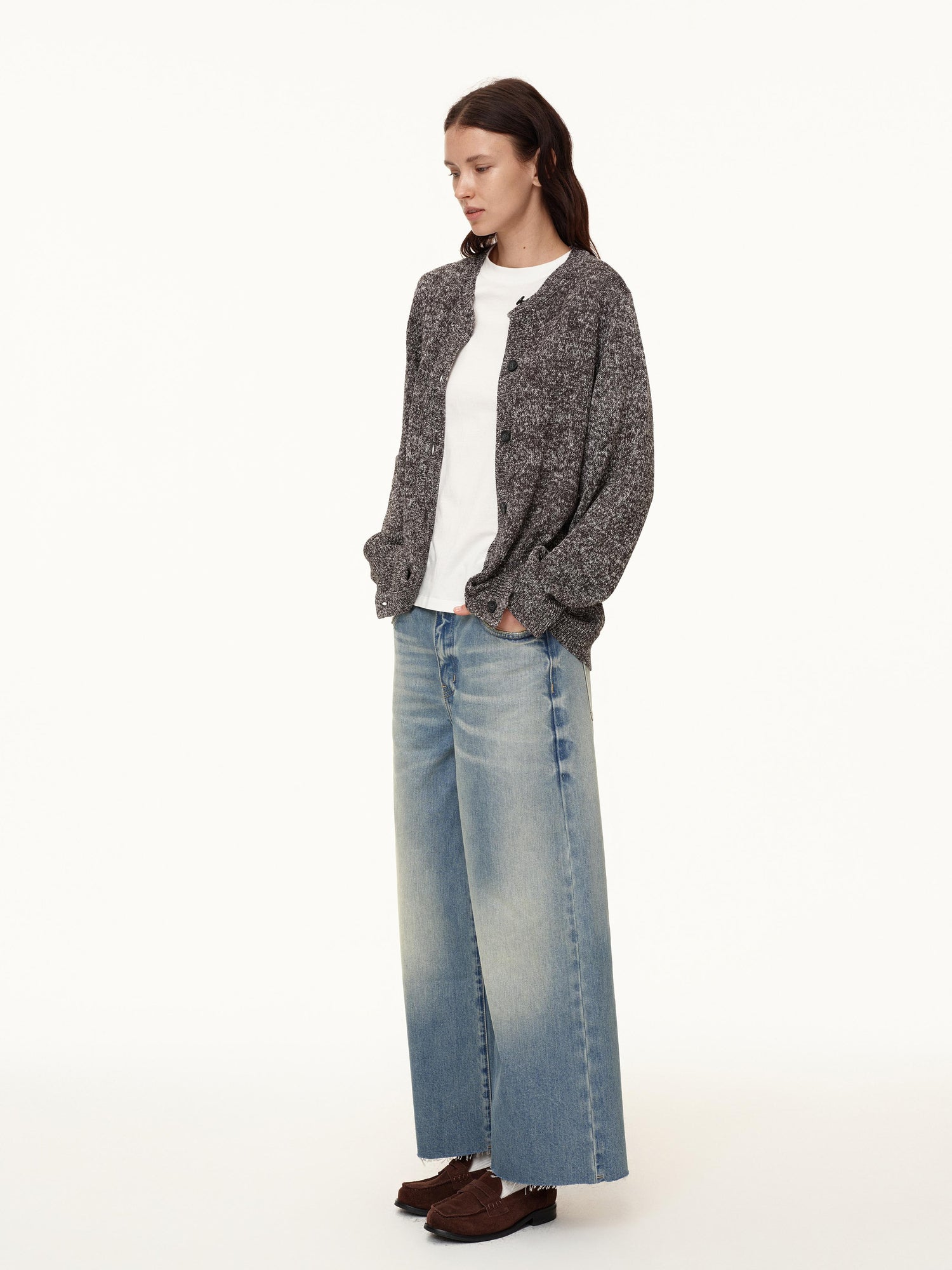 Northbutsouth Stonewashed Frayed Hem Straight Leg Jeans