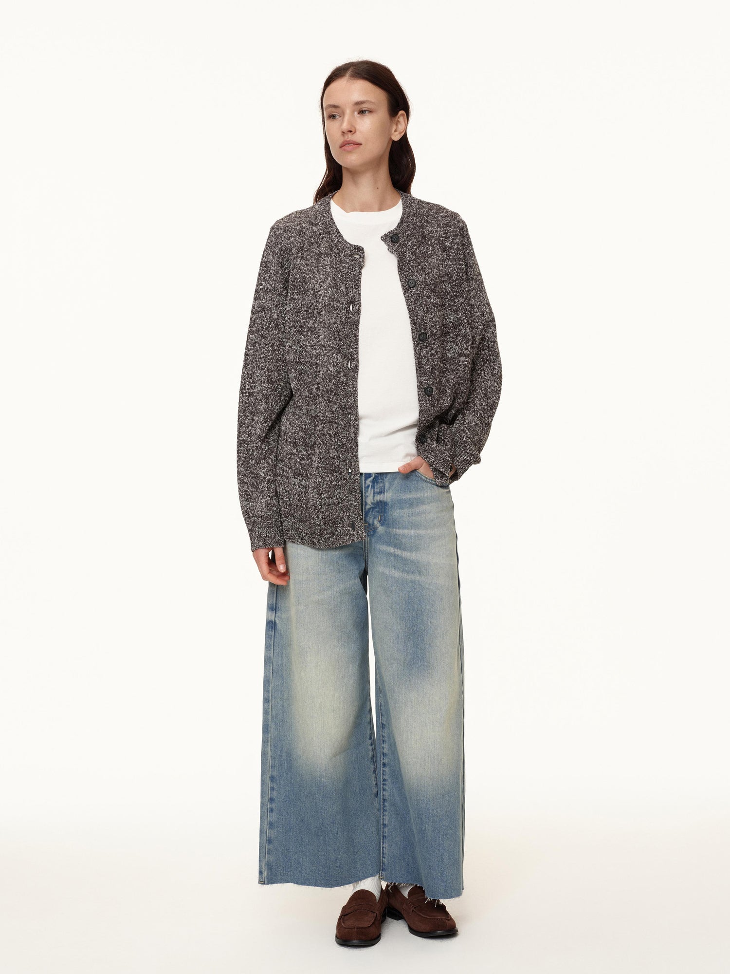 Northbutsouth Stonewashed Frayed Hem Straight Leg Jeans