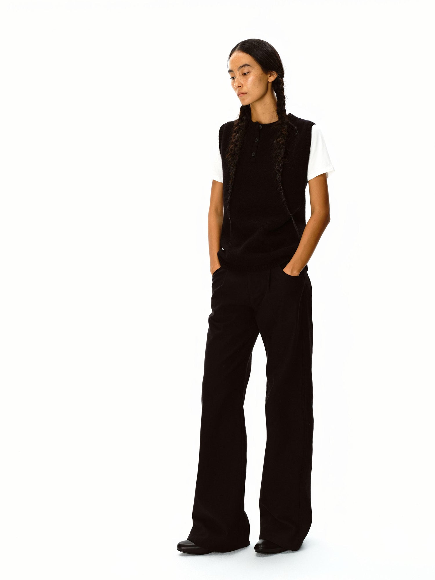 Northbutsouth Textured Bamboo Cotton Relaxed Fit Low Waist Trousers