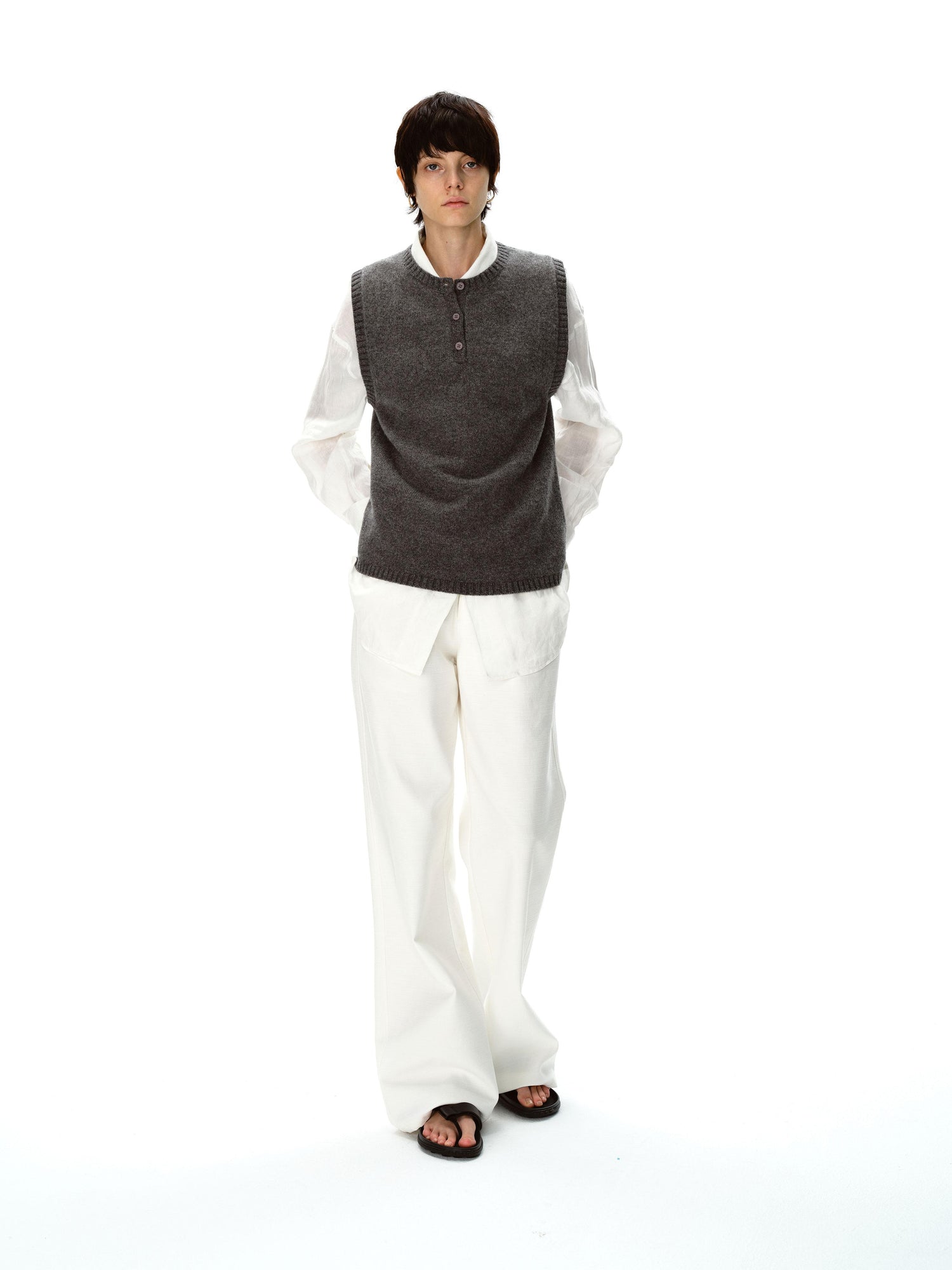 Northbutsouth Textured Bamboo Cotton Relaxed Fit Low Waist Trousers