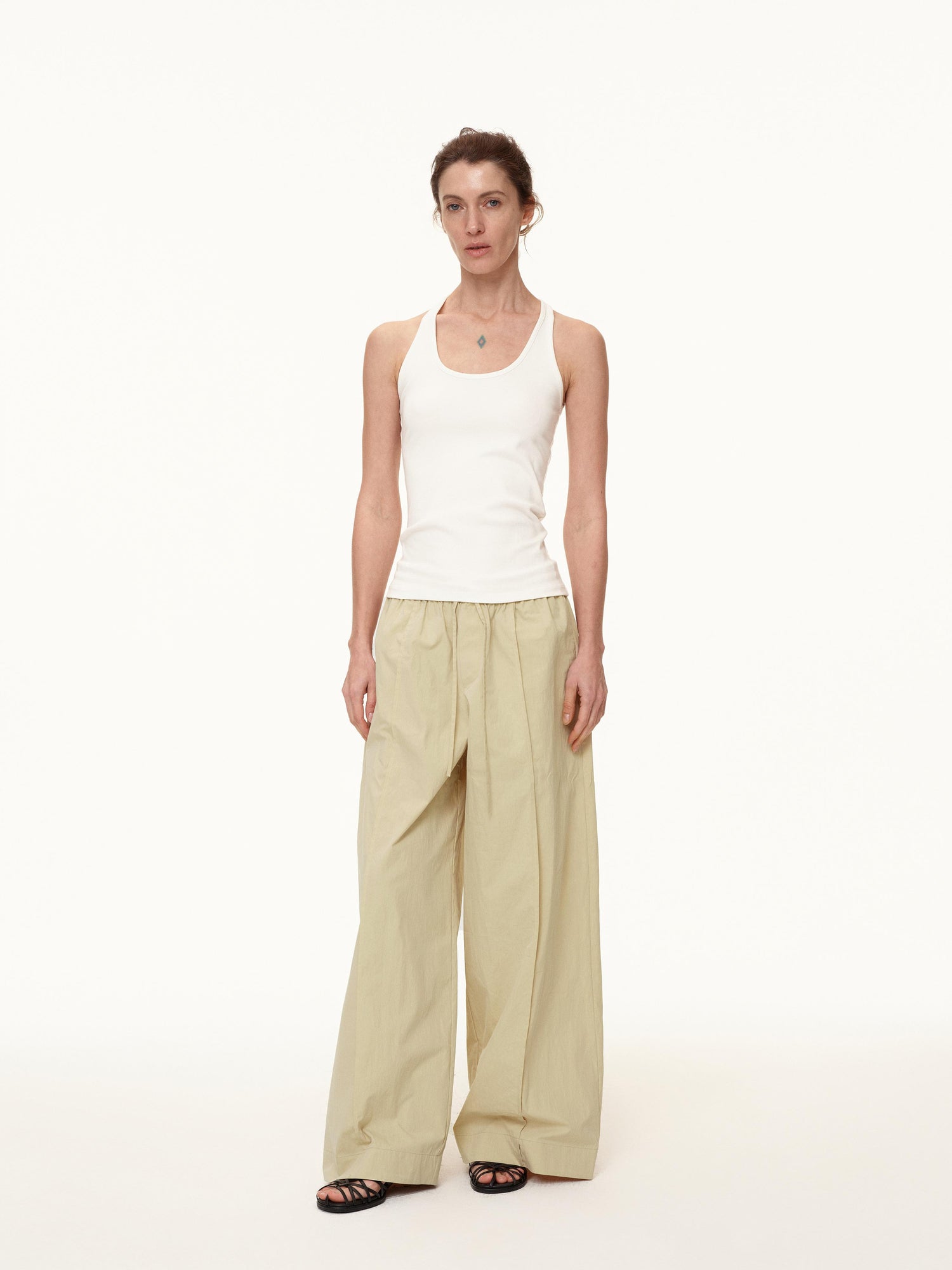 Northbutsouth Three Color Pleated Elastic Waist Wide Leg Pants