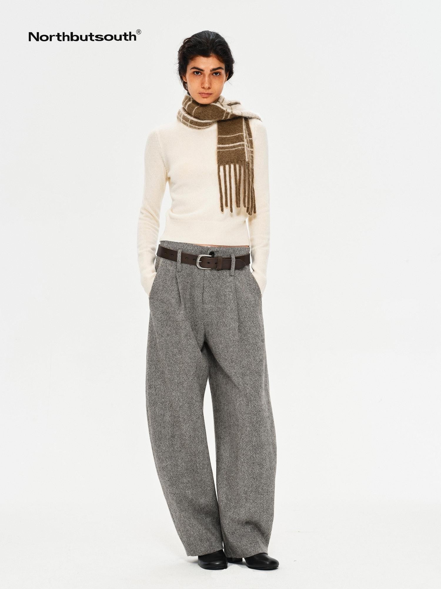 Northbutsouth Tri Color Cropped Pullover Women&