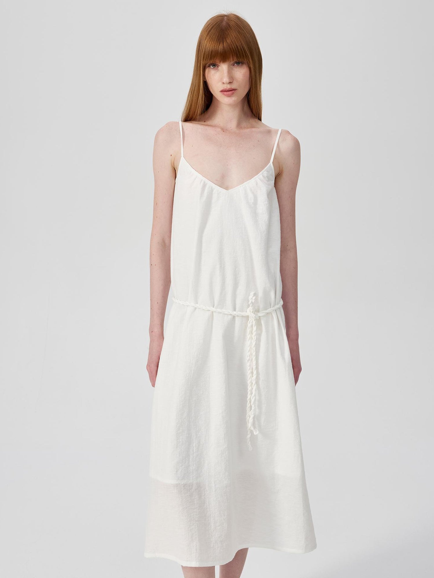 Northbutsouth Twist Knot V-Neck Adjustable Strap Textured Midi Dress