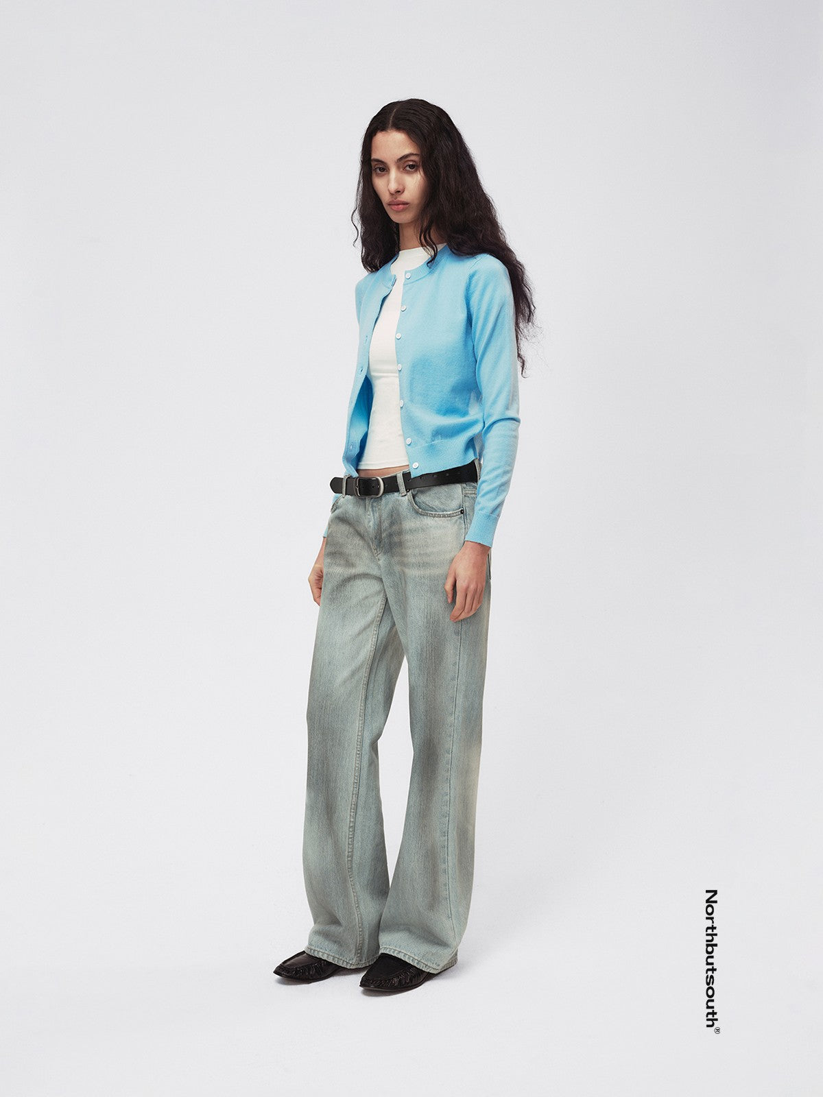 Northbutsouth Two Tone Colorblock Lightweight Mother Of Pearl Button Women&