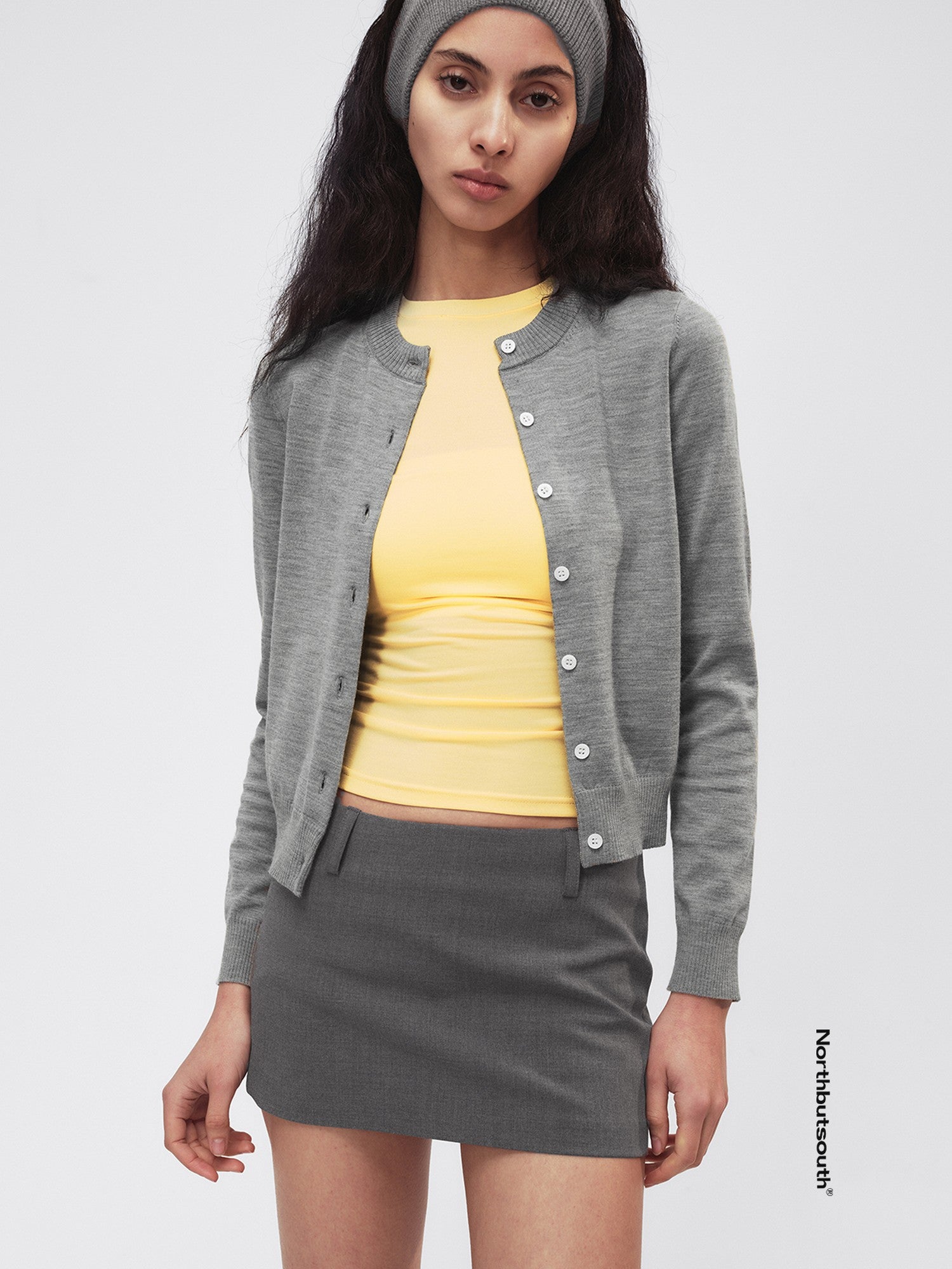 Northbutsouth Two Tone Colorblock Lightweight Mother Of Pearl Button Women&