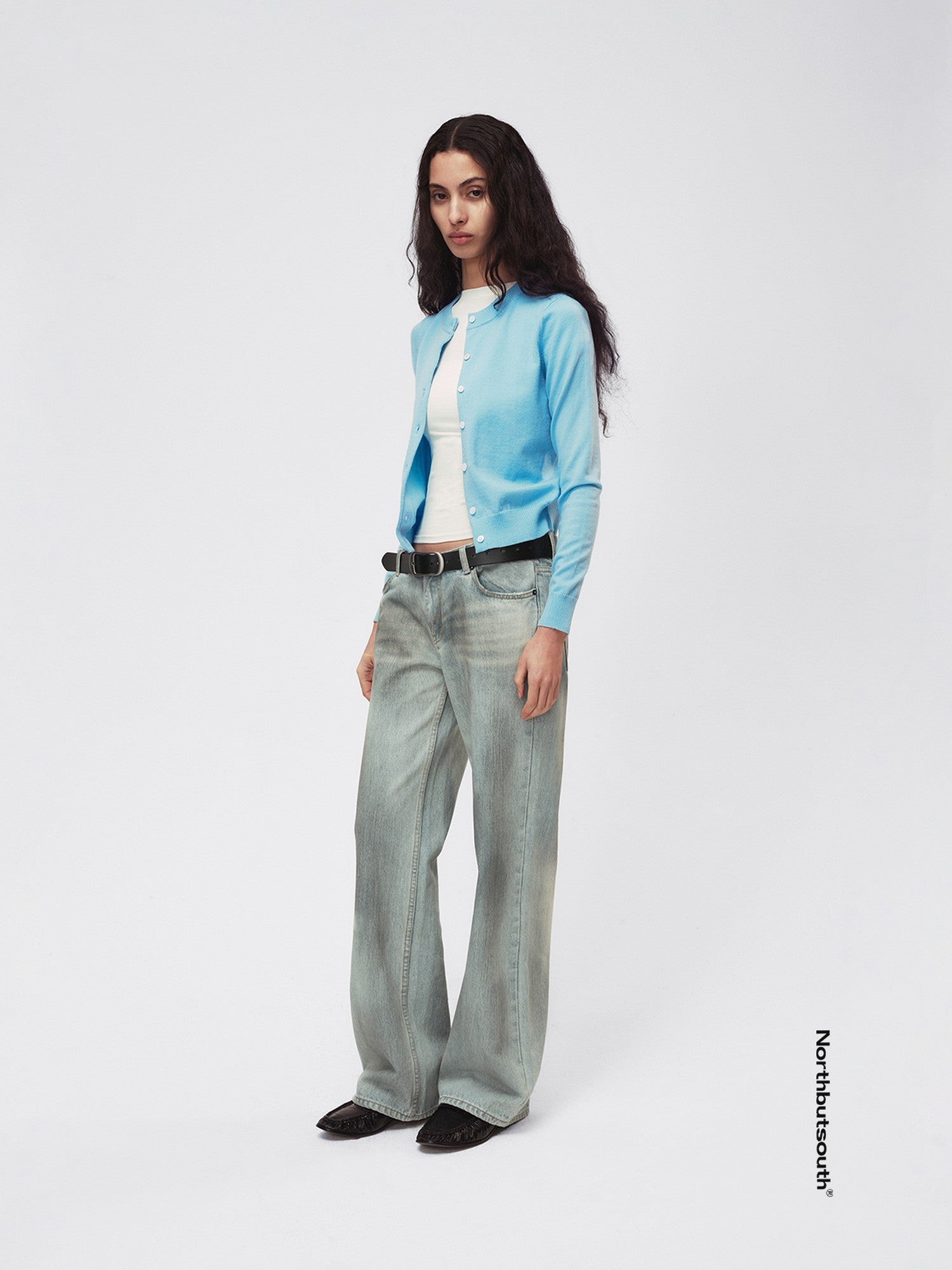 Northbutsouth Two Tone Colorblock Lightweight Mother Of Pearl Button Women&