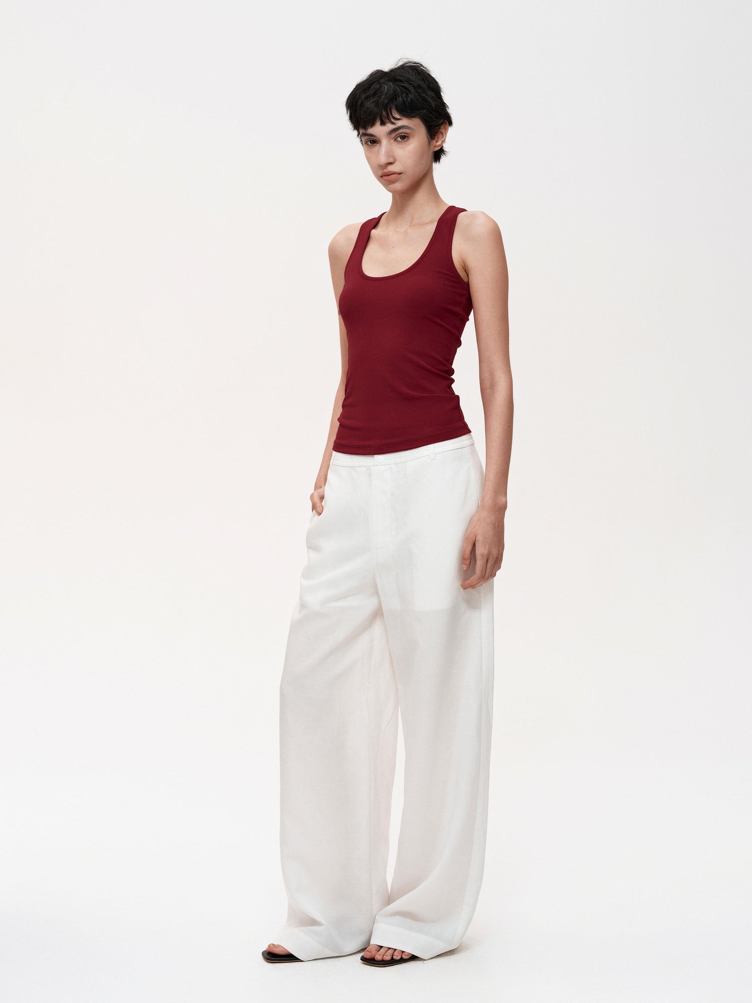 Northbutsouth U-Neck Slim Fit Ribbed Tank Top