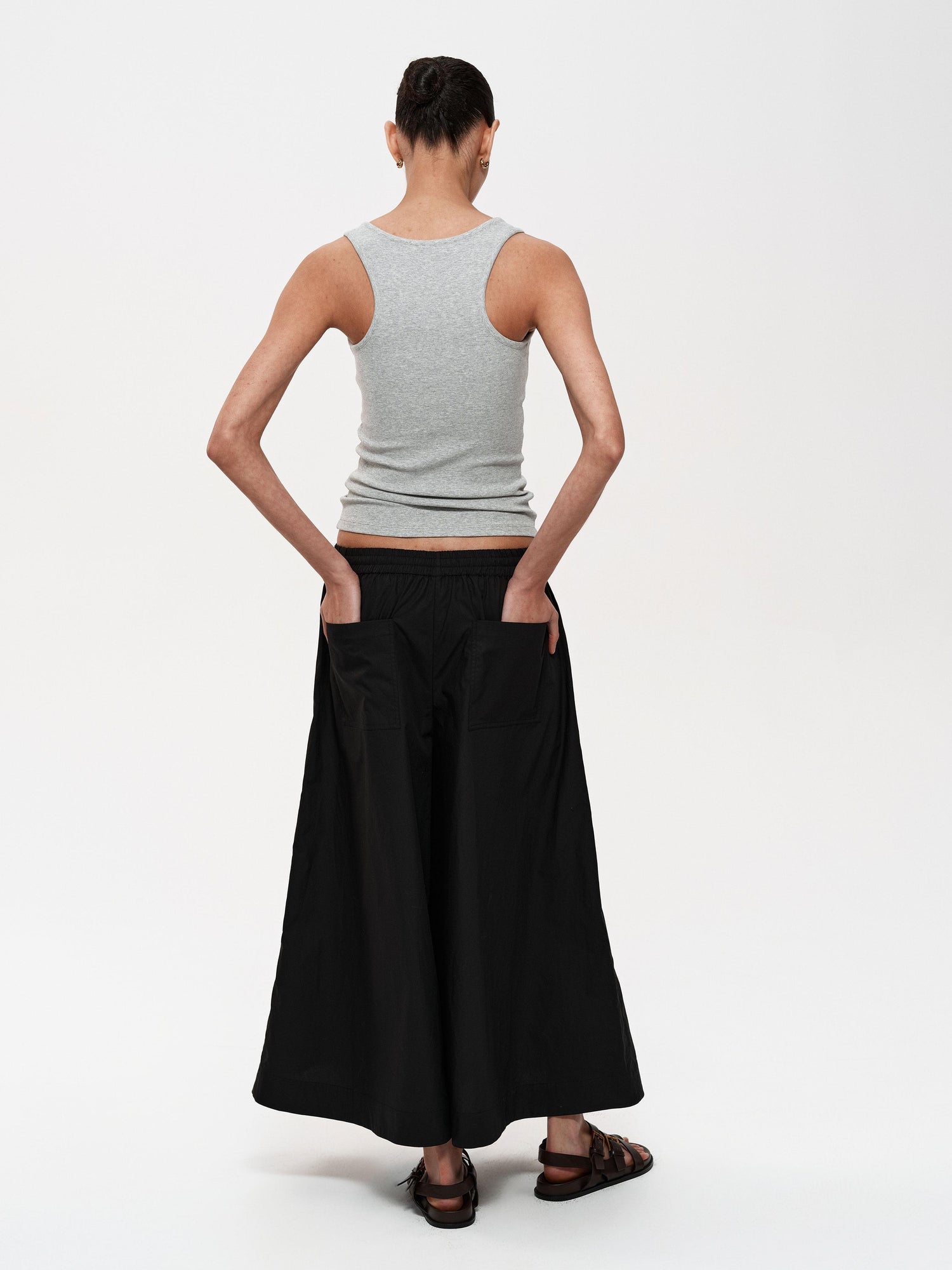 Northbutsouth U-Neck Slim Fit Ribbed Tank Top