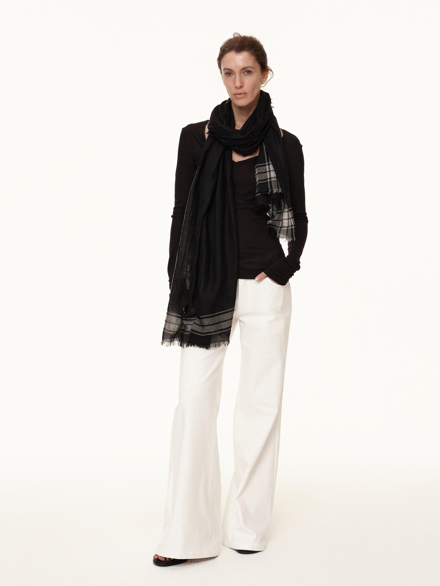 Northbutsouth V-Neck Tencel Wool Stretch Long Sleeve Base Layer