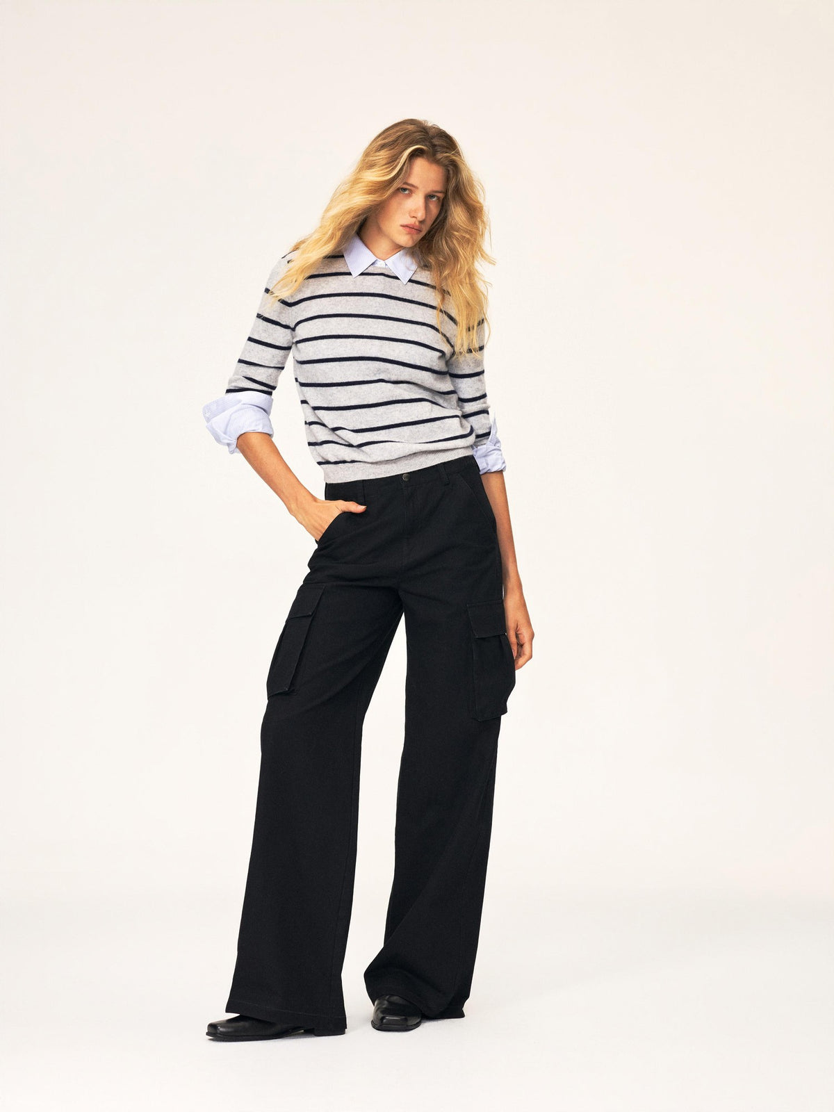 Northbutsouth Washed Distressed Multi Pocket Mid Low Rise Straight Leg Women&