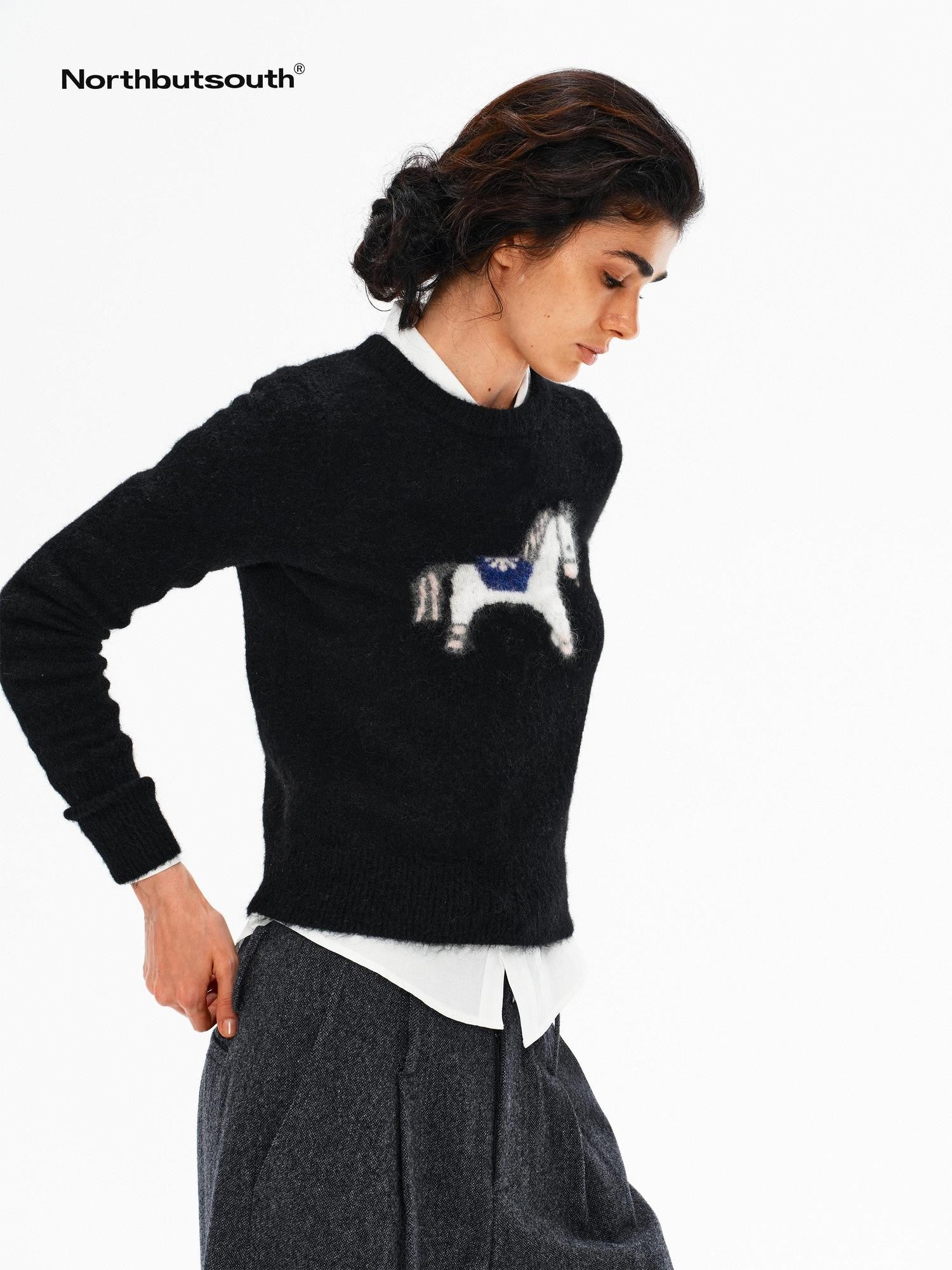 Northbutsouth Whimsical Jacquard Pony Relaxed Women&