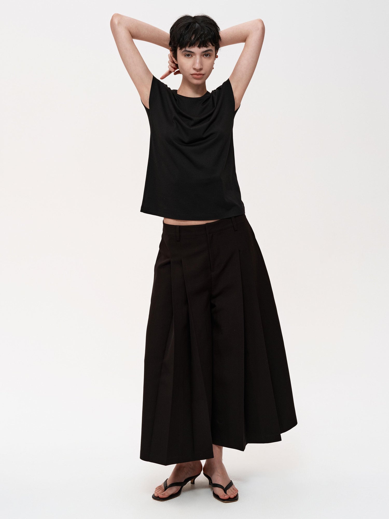 Northbutsouth Wool Blend Pleated Wide Leg Cropped Trouser Shorts