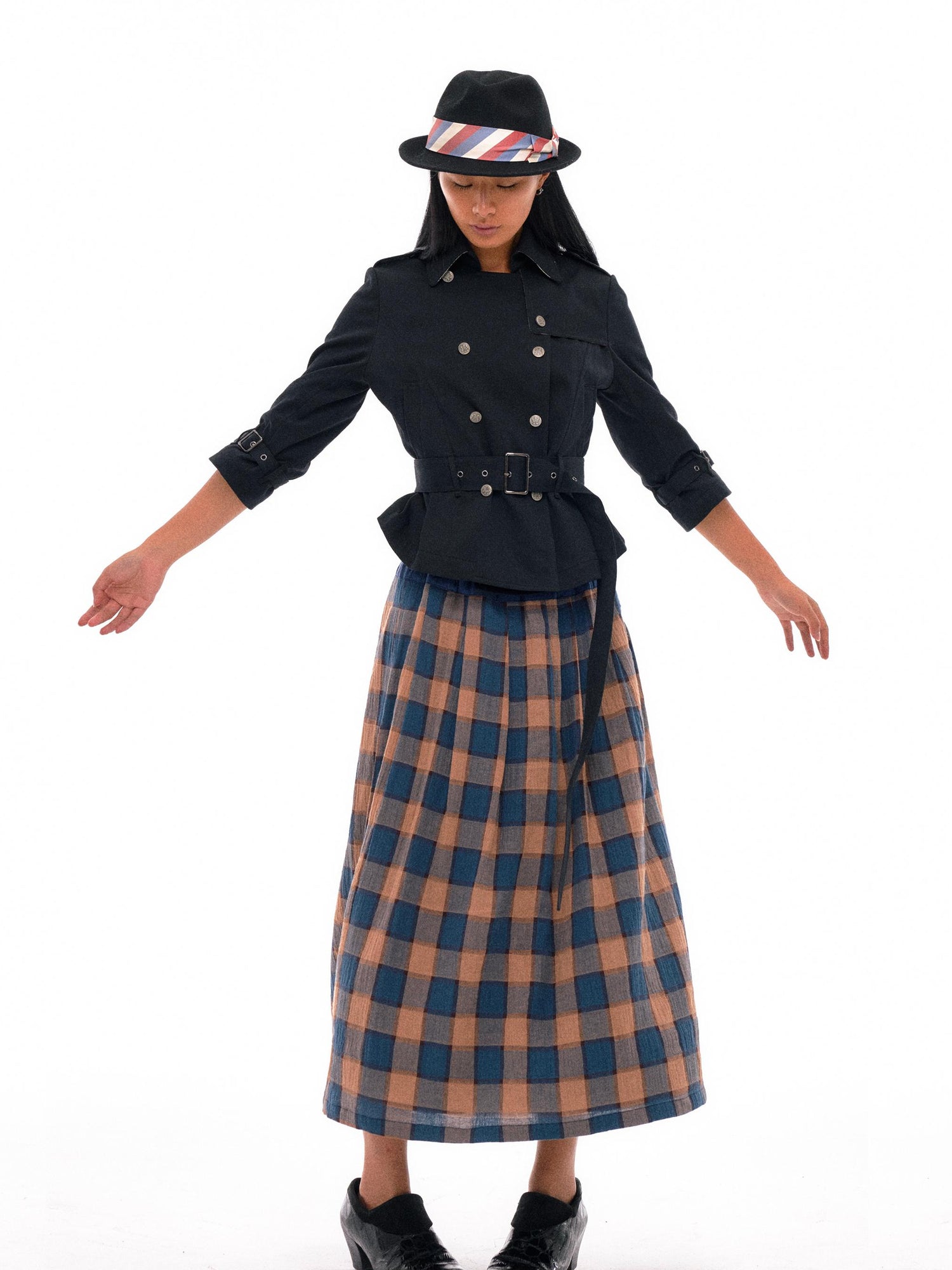 NyDkyel Double Breasted Trench Coat With Check Lining And Adjustable Belt