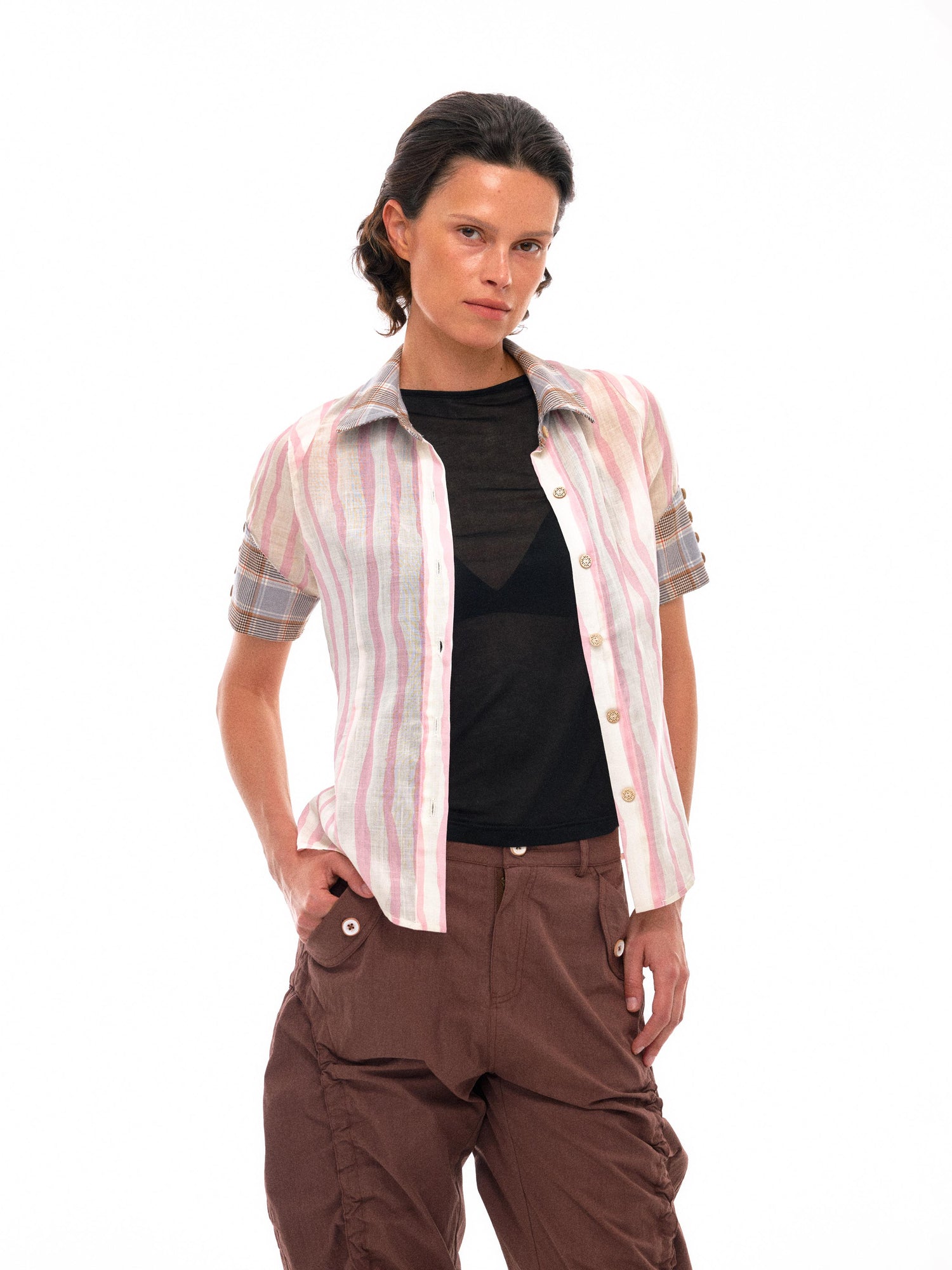 NyDkyel Geometric Color Block Striped Shirt with Asymmetric Cuffs