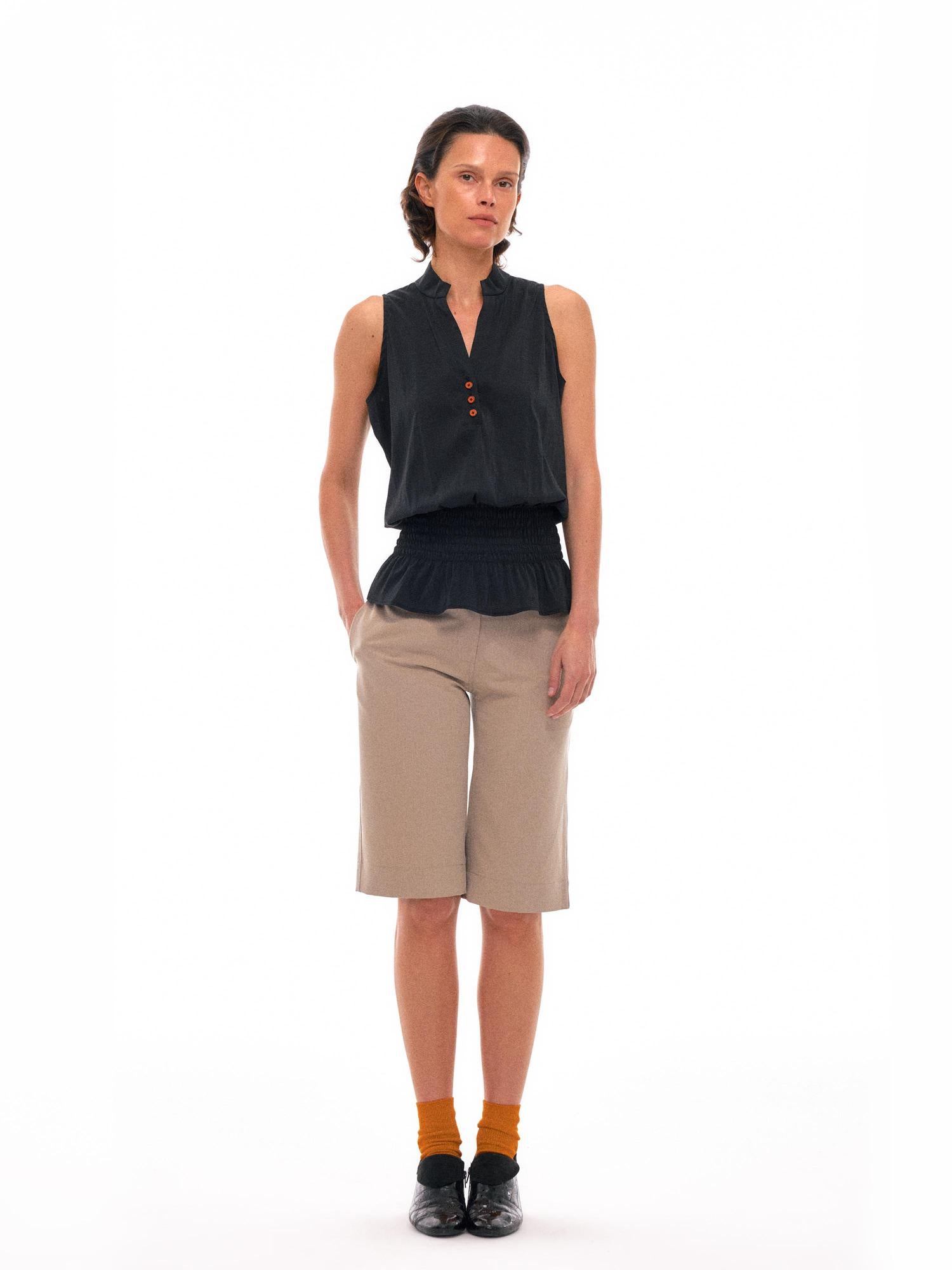 NyDkyel Lightweight Pleated Tapered Twill Shorts