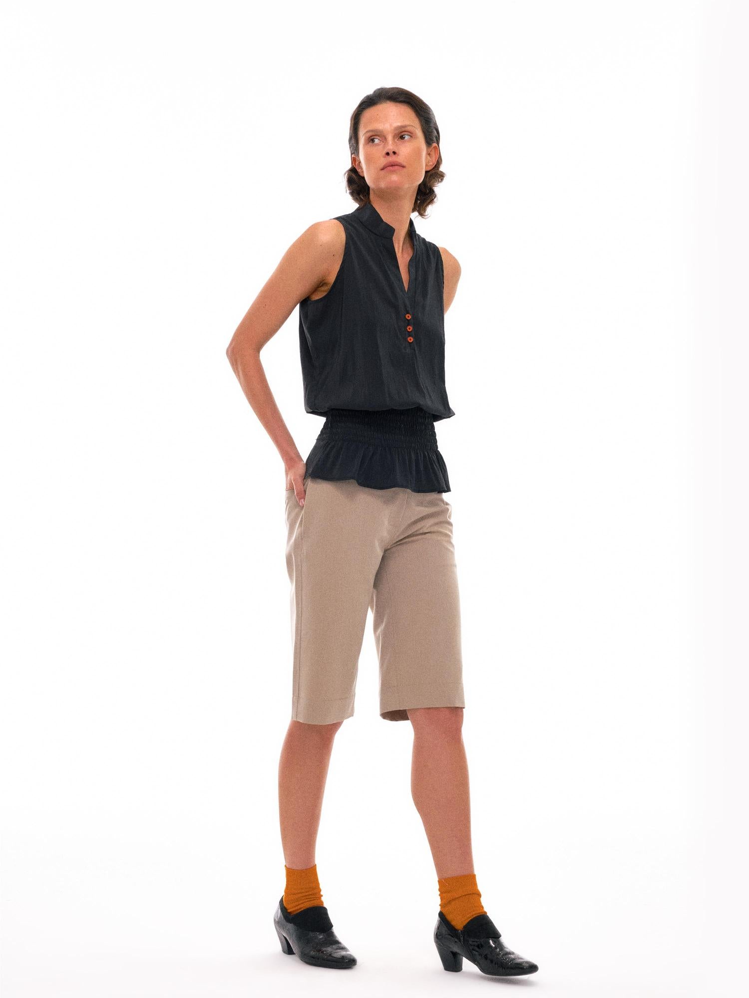 NyDkyel Lightweight Pleated Tapered Twill Shorts