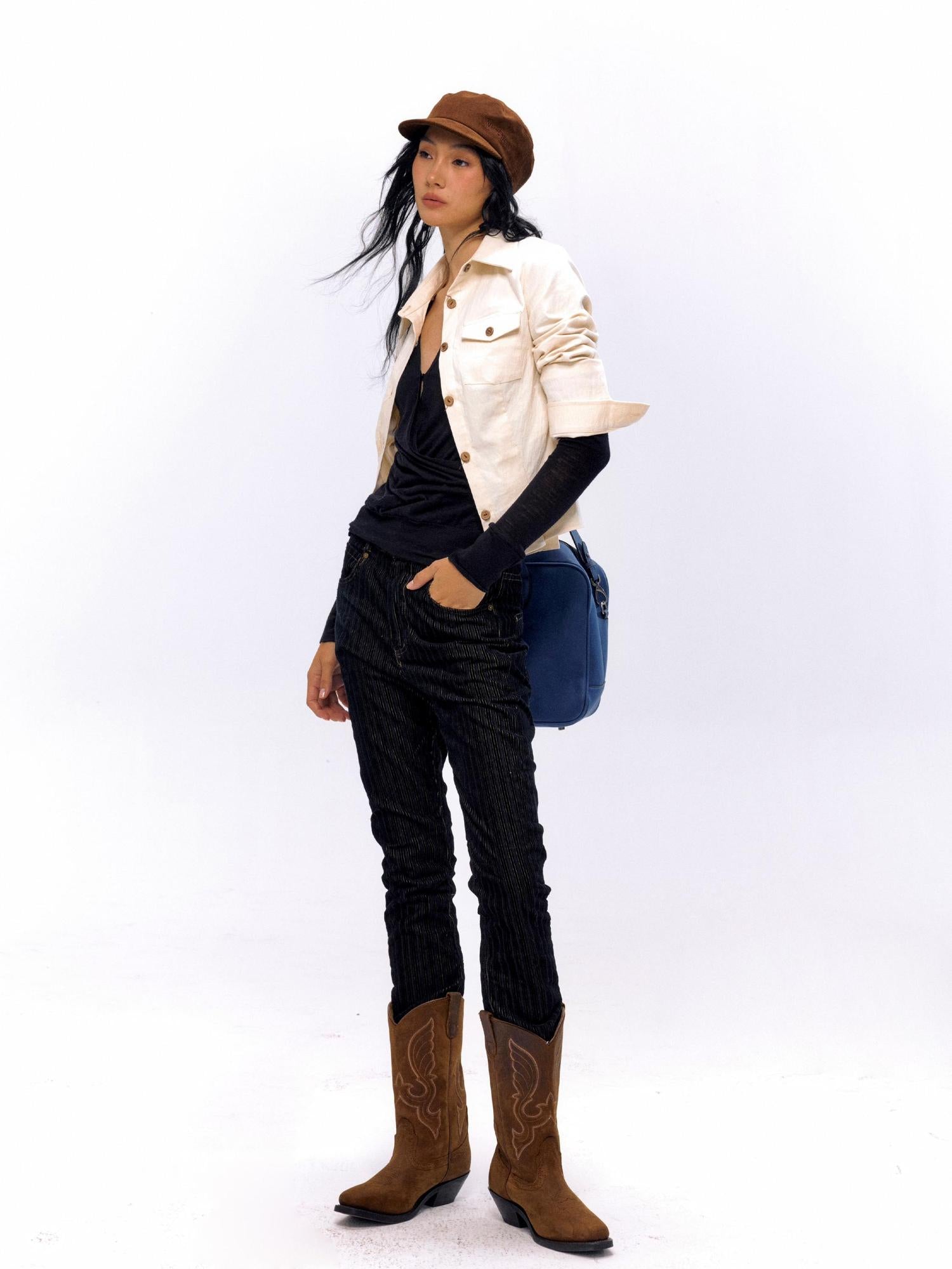 NyDkyel Tailored White Paper Feel Shirt With Waist Definition V-Neck T-Shirt Long-Sleeve