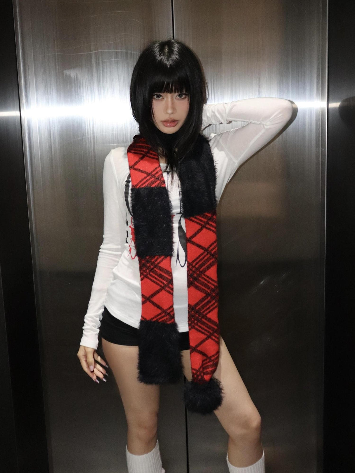 ONNASENSHI Mohair Spliced Black Red Check British Women&