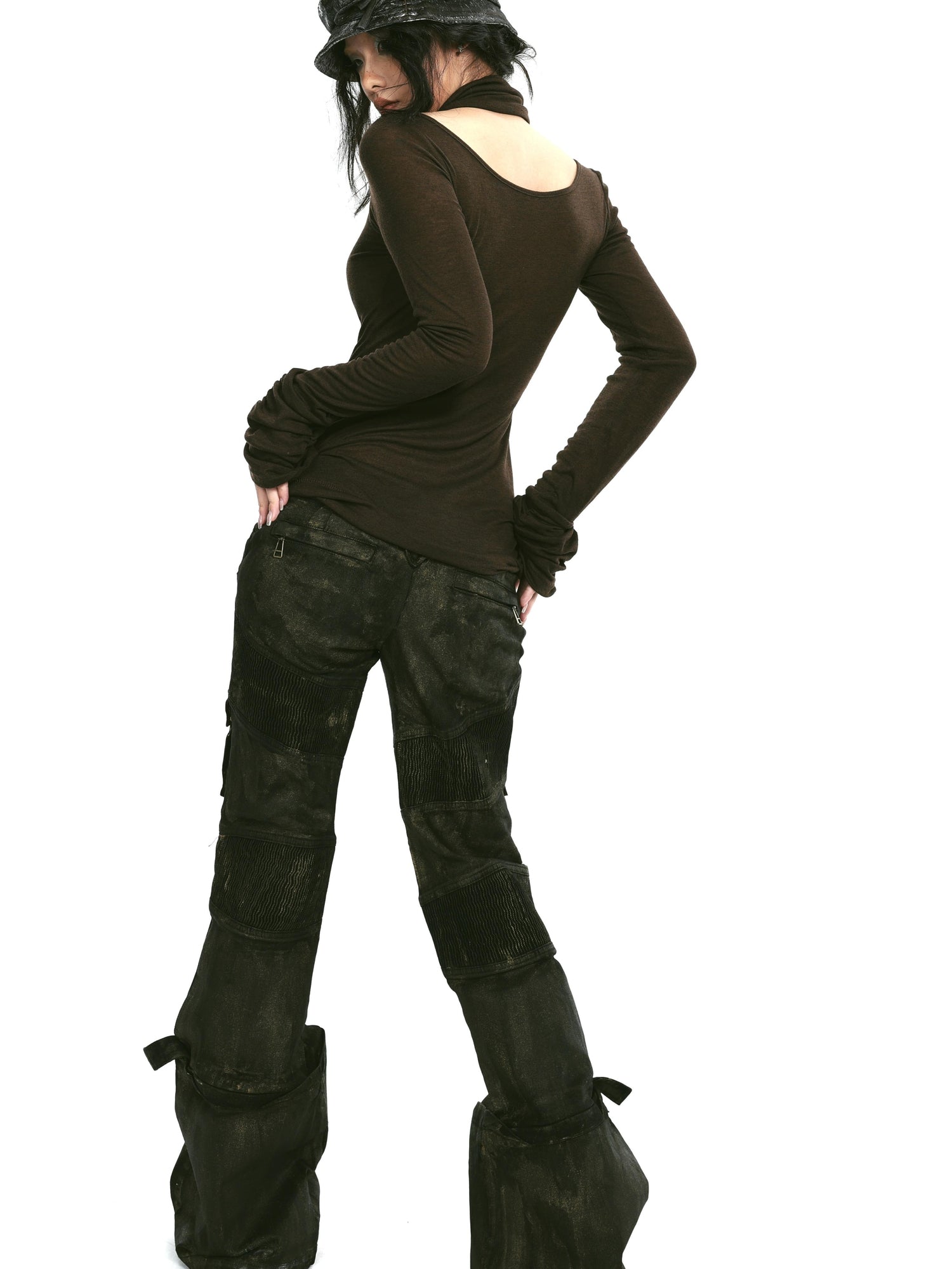 Rivet Print Knit Top With Detachable Neck Wrap