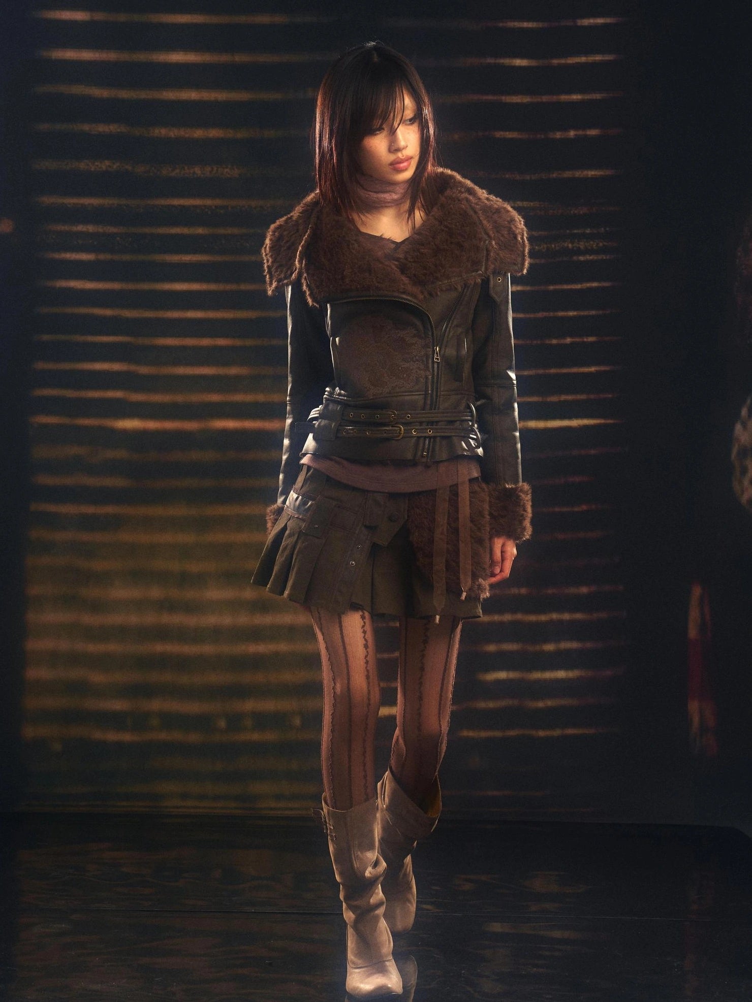 OPEN AESTHETIC Windproof Faux Fur Embroidered Slim Fit Cropped Zip Up Women Brown Jacket