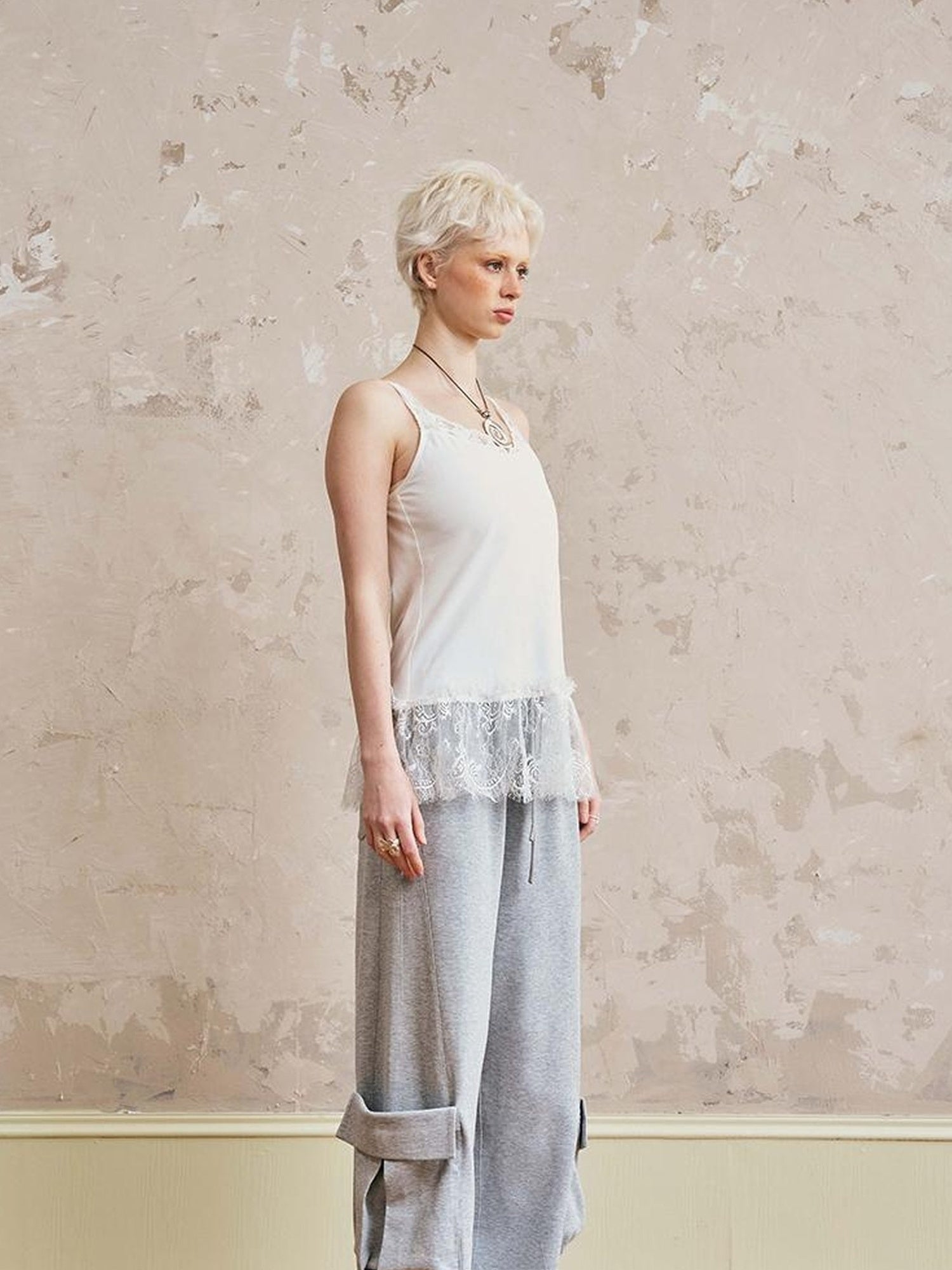 DIDDI MODA Ocean Flora Pearl Shell Tee Lace Trim Camisole Wide Leg Work Pants
