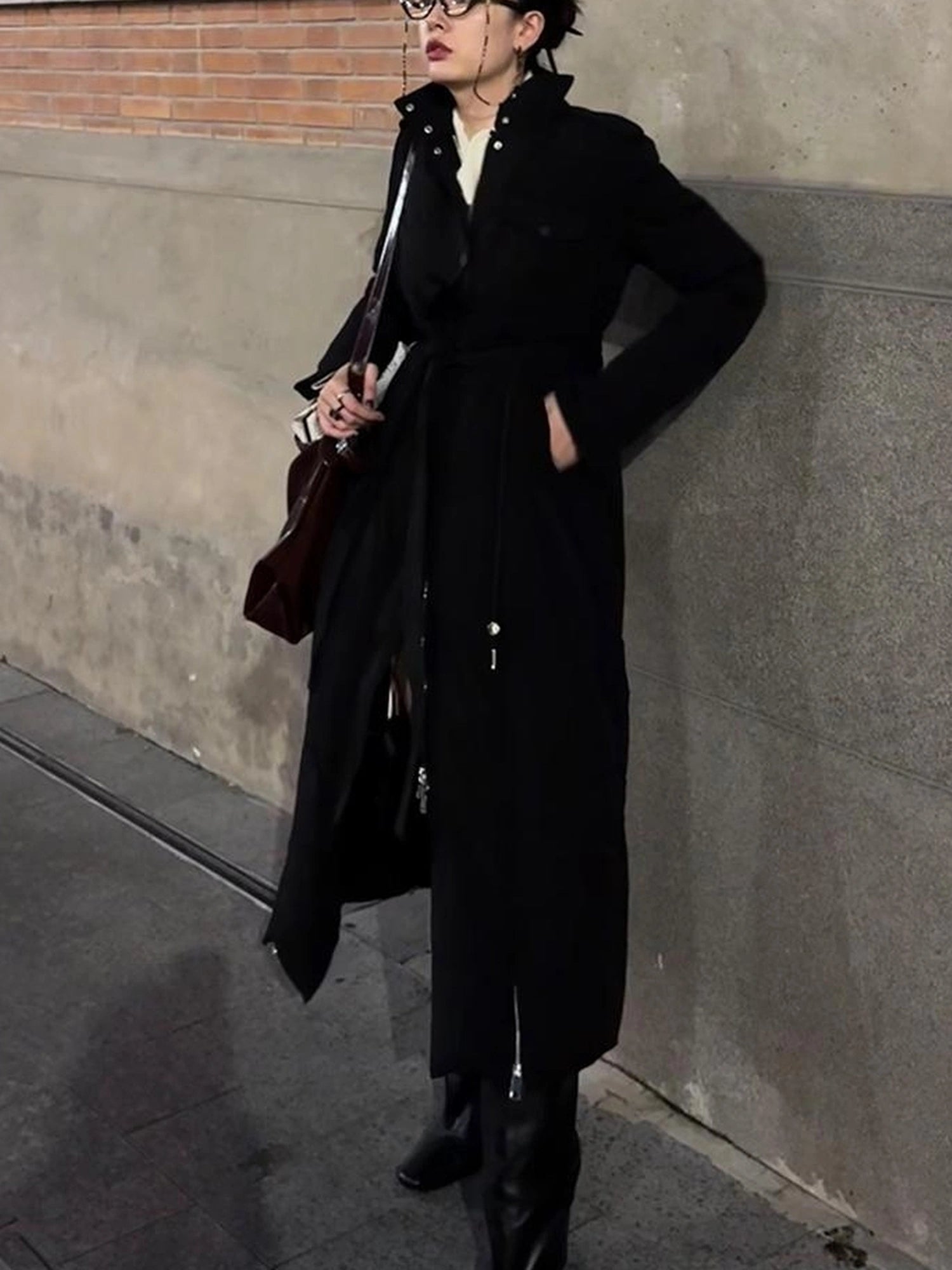 OfAkiva Akiva Black Velvet Down Coat Slim Fit