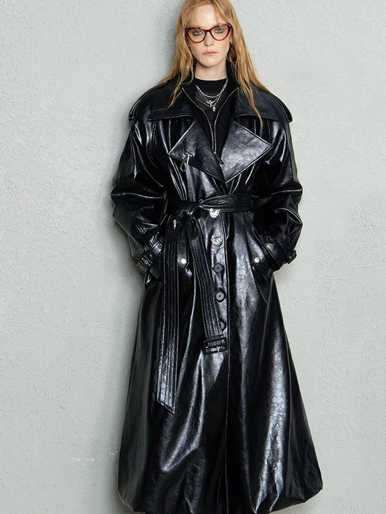 OfAkiva Black Cloud Hem Quilted Leather Coat