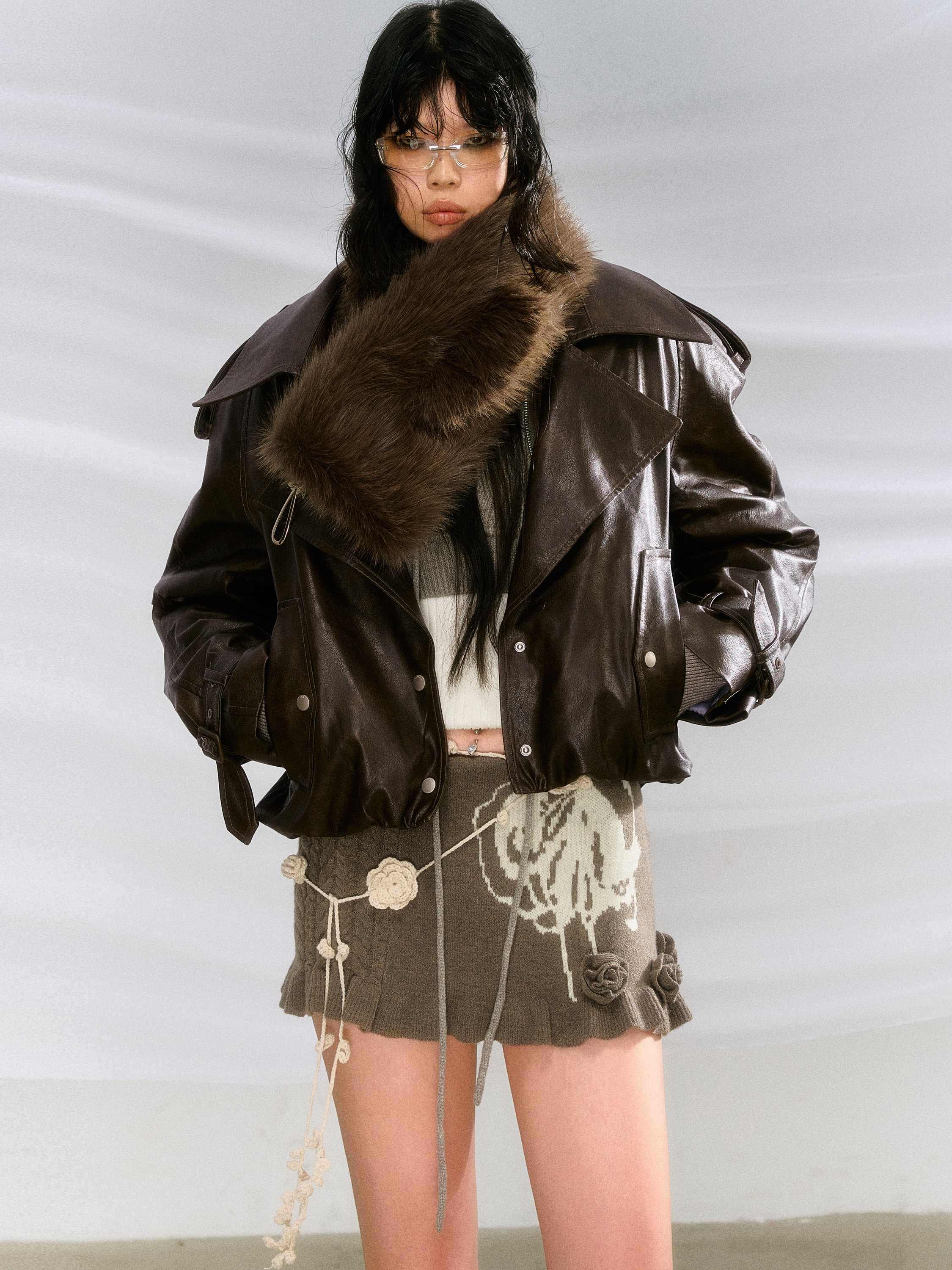 OfAkiva_Cloud_Hem_Minimalist_Silhouette_Women&