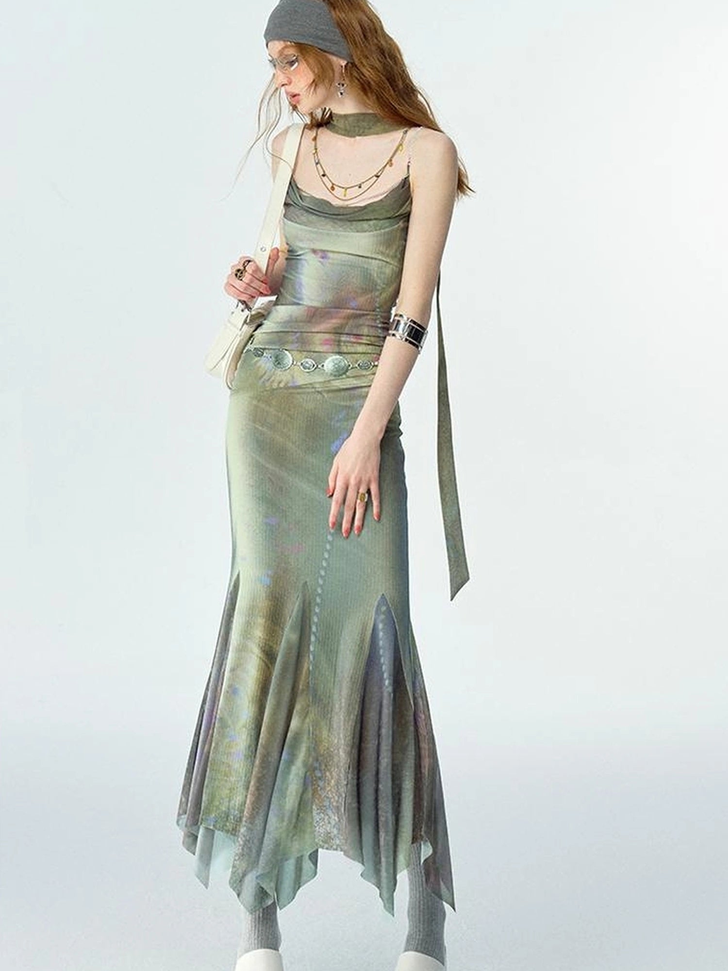 OfAkiva Diamond Chain Print Daisy Slip V-neck Dress