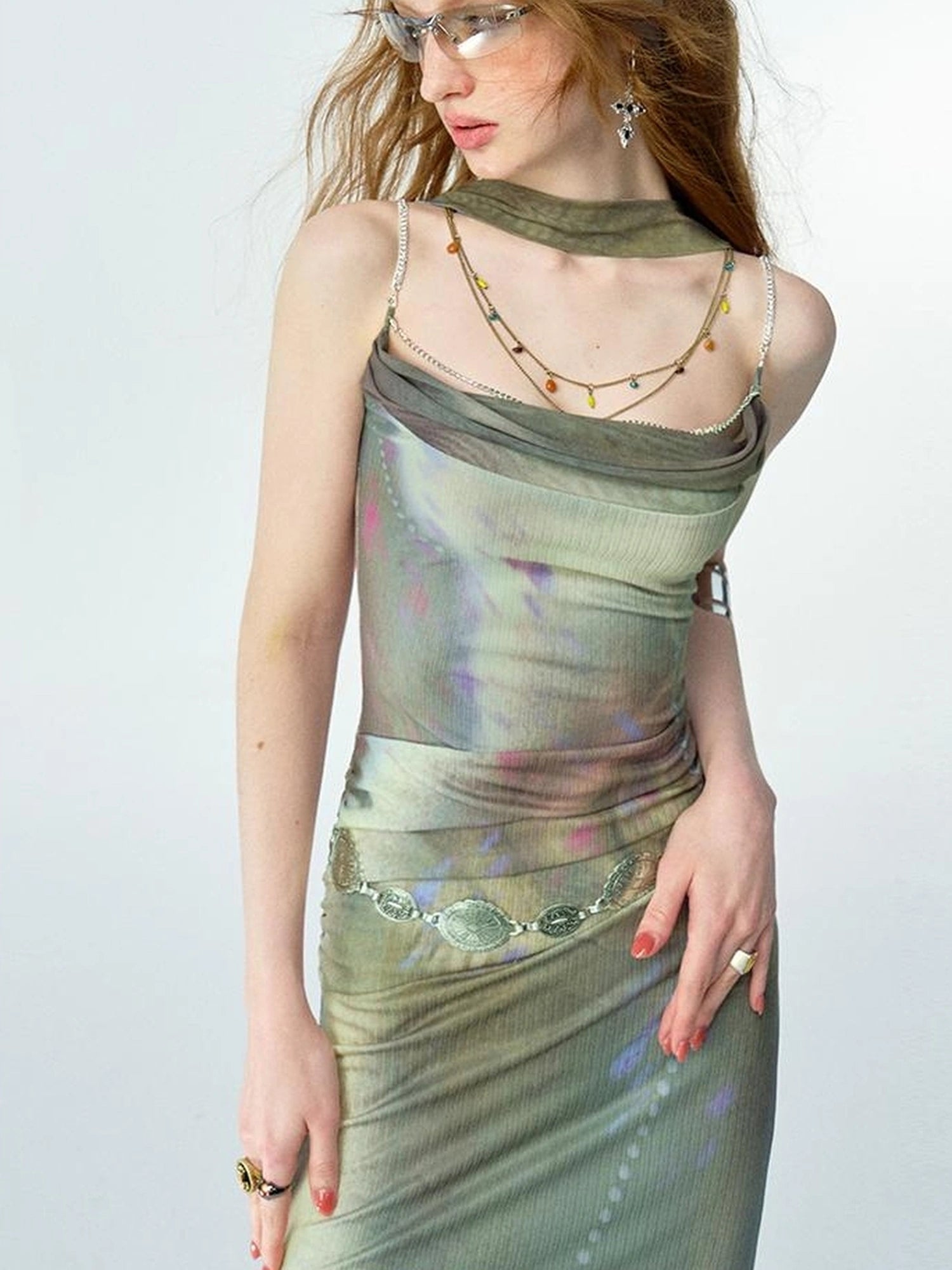 OfAkiva Diamond Chain Print Daisy Slip V-neck Dress