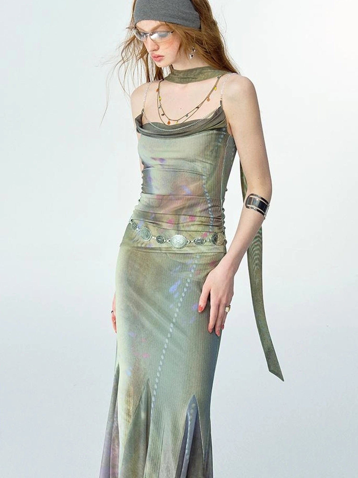 OfAkiva Diamond Chain Print Daisy Slip V-neck Dress