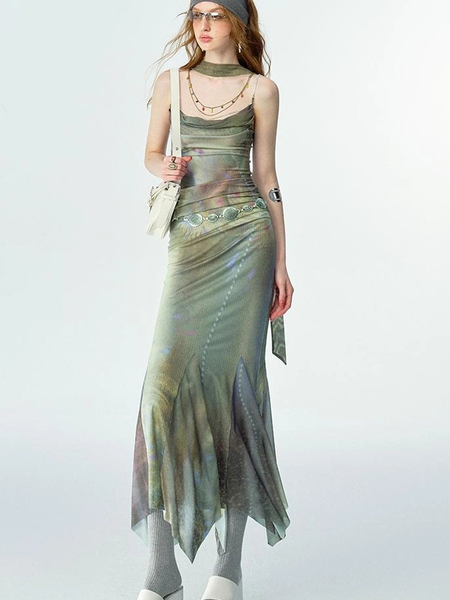 OfAkiva Diamond Chain Print Daisy Slip V-neck Dress