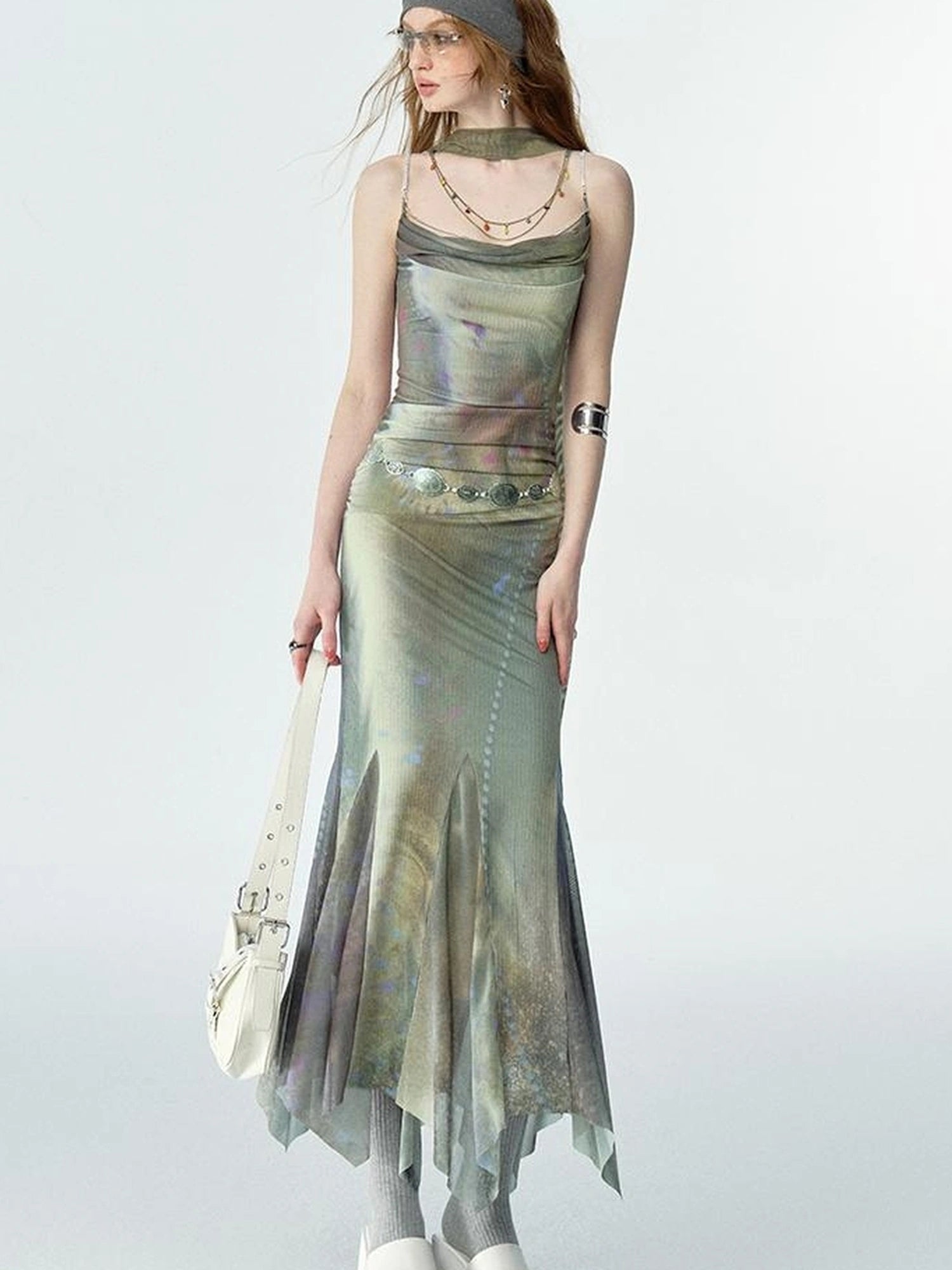 OfAkiva Diamond Chain Print Daisy Slip V-neck Dress